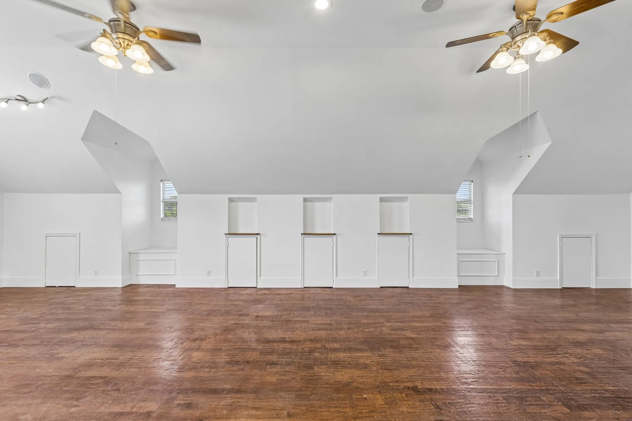 Oversized 38x12 game room with substantial storage