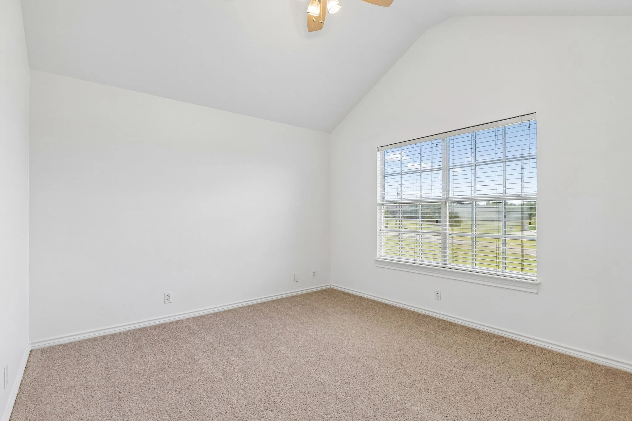 Large bedroom with walk in closet