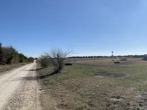Industrial For Rent in Fannin County , 309 US 69, Trenton, Texas 75490, 0, 0, Garage spaces, 0 Sqft, built in 2001, Price $14, mls#21294578, Real Estate Agent in Trenton, Homes For Rent in Fannin county, Homes For Rent in Trenton, Realtor in Trenton Texas, Real Estate Brokerage Independent Realty Texas, Luminita Cordes Realtor