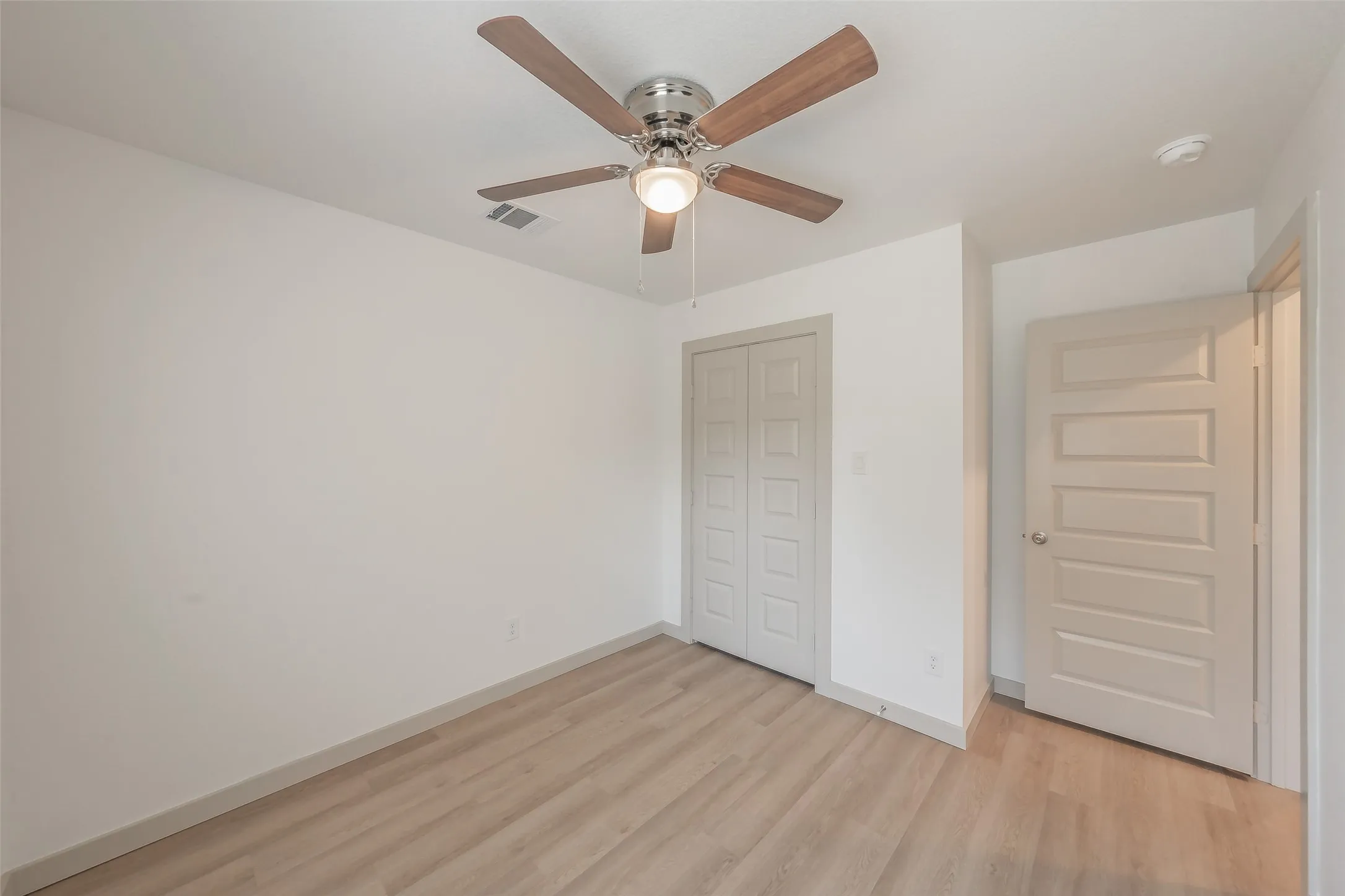 Duplex For Rent in Wise County , 211 Trinity Street, Bridgeport, Texas 76426, 3 Bedroom, 3 Bathroom, Garage spaces, 1,459 Sqft, built in 2025, mls#21294574, Real Estate Agent in Bridgeport, Homes For Rent in Wise county, Homes For Rent in Bridgeport, Realtor in Bridgeport Texas, Real Estate Brokerage Independent Realty Texas, Luminita Cordes Realtor