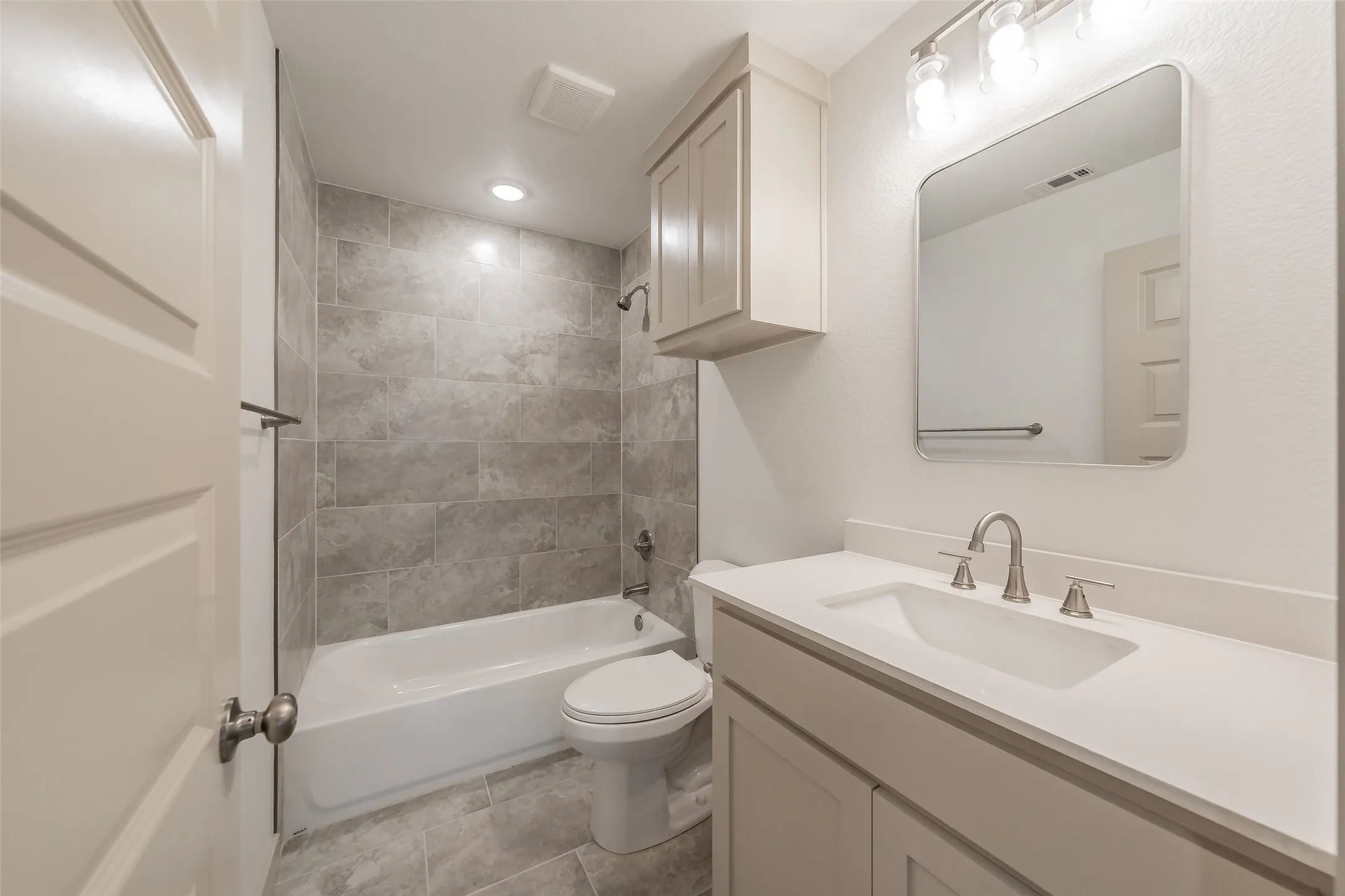 Duplex For Rent in Wise County , 211 Trinity Street, Bridgeport, Texas 76426, 3 Bedroom, 3 Bathroom, Garage spaces, 1,459 Sqft, built in 2025, mls#21294574, Real Estate Agent in Bridgeport, Homes For Rent in Wise county, Homes For Rent in Bridgeport, Realtor in Bridgeport Texas, Real Estate Brokerage Independent Realty Texas, Luminita Cordes Realtor