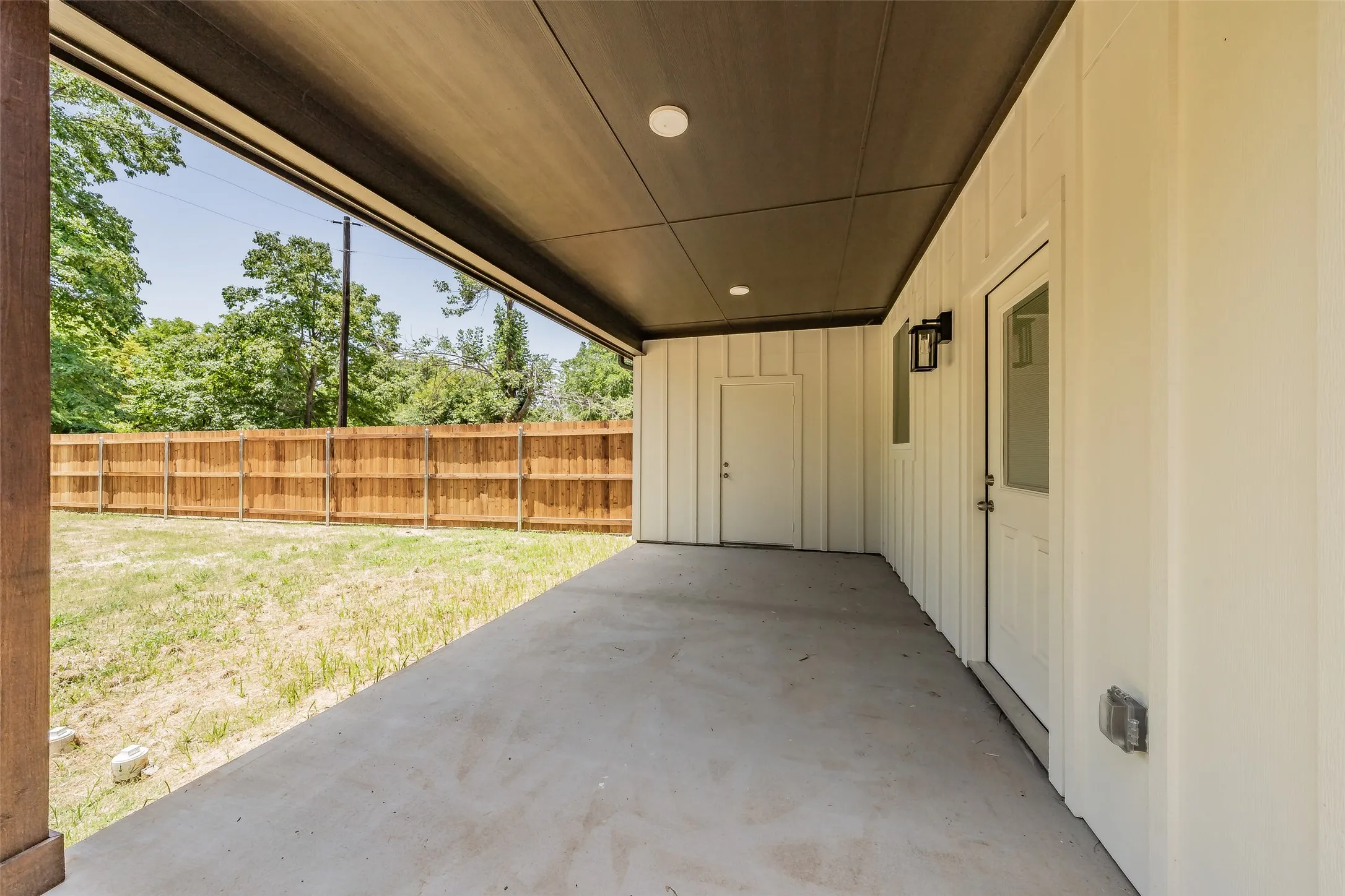 Duplex For Rent in Wise County , 211 Trinity Street, Bridgeport, Texas 76426, 3 Bedroom, 3 Bathroom, Garage spaces, 1,459 Sqft, built in 2025, mls#21294574, Real Estate Agent in Bridgeport, Homes For Rent in Wise county, Homes For Rent in Bridgeport, Realtor in Bridgeport Texas, Real Estate Brokerage Independent Realty Texas, Luminita Cordes Realtor