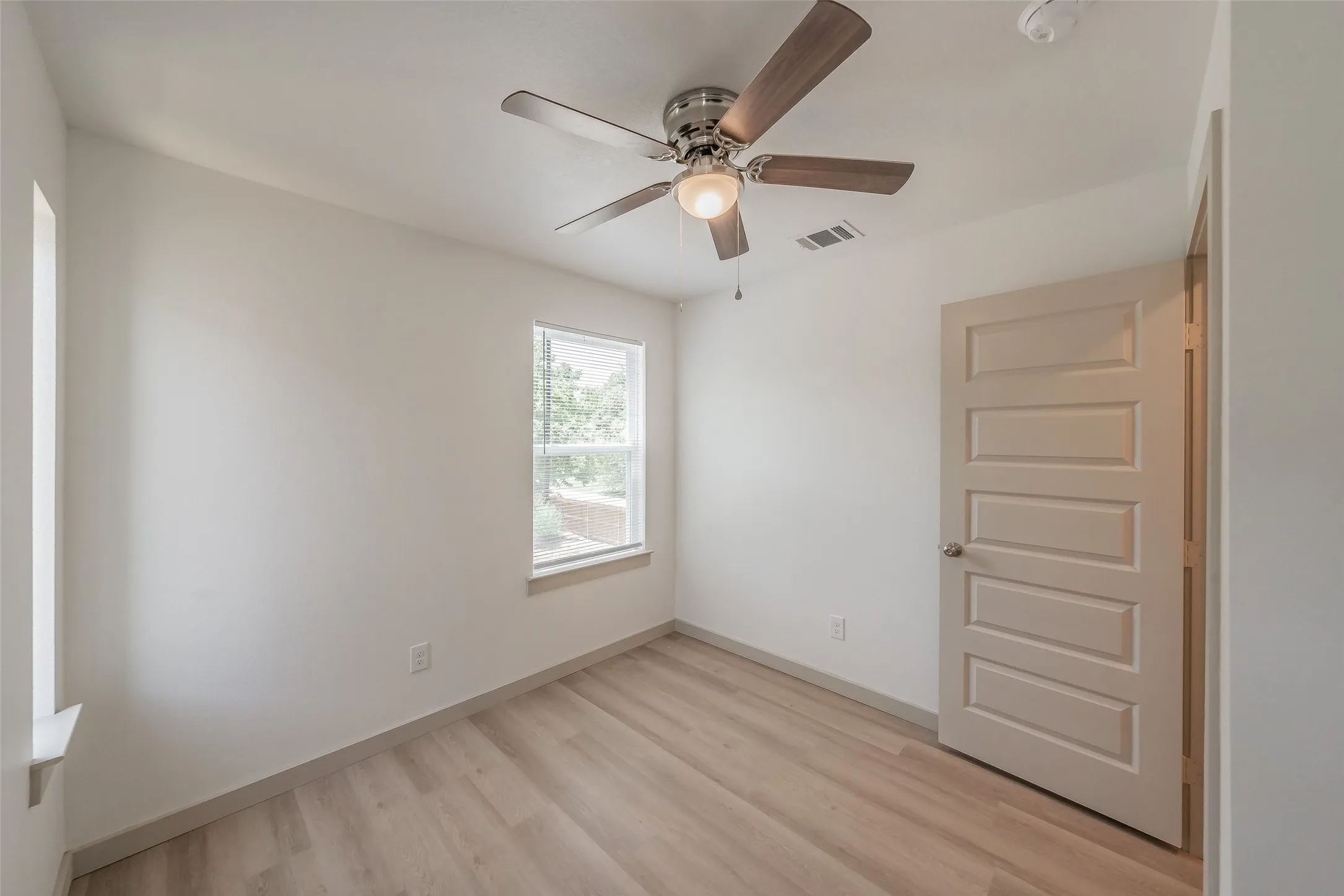 Duplex For Rent in Wise County , 211 Trinity Street, Bridgeport, Texas 76426, 3 Bedroom, 3 Bathroom, Garage spaces, 1,459 Sqft, built in 2025, mls#21294574, Real Estate Agent in Bridgeport, Homes For Rent in Wise county, Homes For Rent in Bridgeport, Realtor in Bridgeport Texas, Real Estate Brokerage Independent Realty Texas, Luminita Cordes Realtor