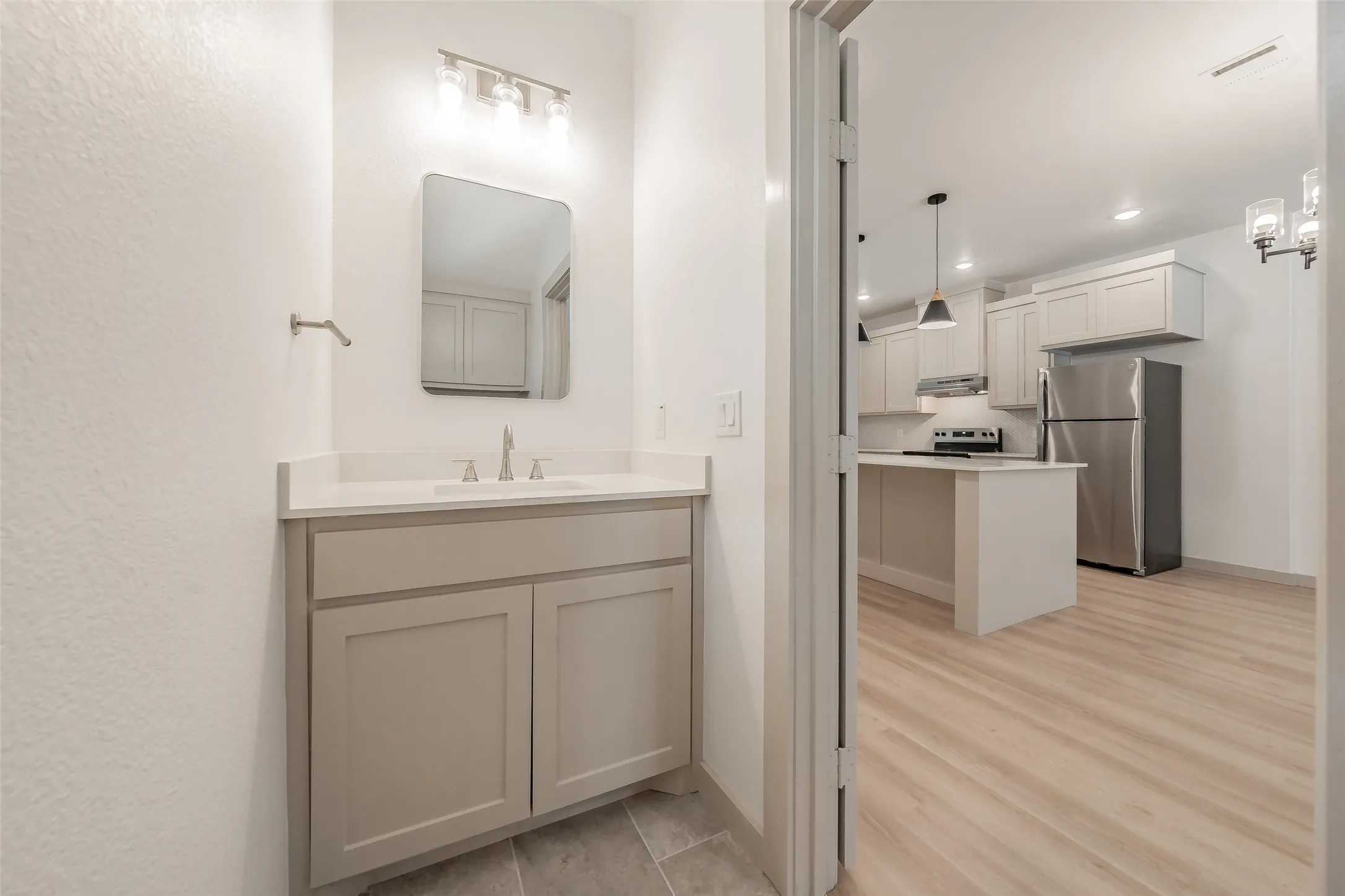 Duplex For Rent in Wise County , 211 Trinity Street, Bridgeport, Texas 76426, 3 Bedroom, 3 Bathroom, Garage spaces, 1,459 Sqft, built in 2025, mls#21294574, Real Estate Agent in Bridgeport, Homes For Rent in Wise county, Homes For Rent in Bridgeport, Realtor in Bridgeport Texas, Real Estate Brokerage Independent Realty Texas, Luminita Cordes Realtor