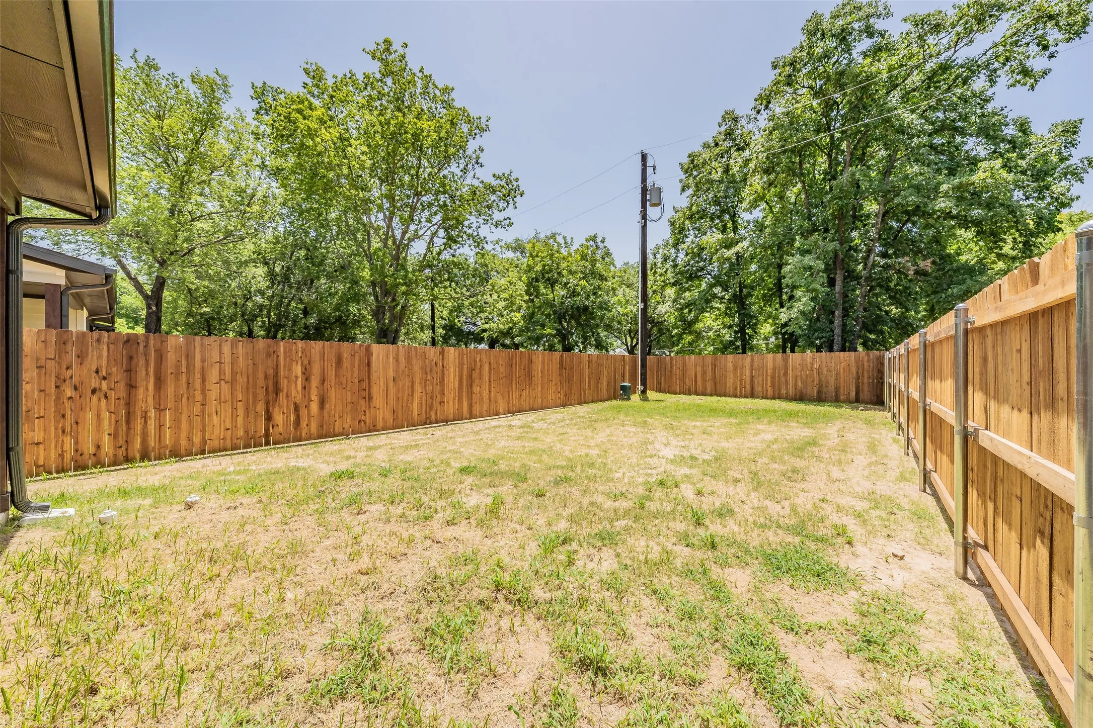 Duplex For Rent in Wise County , 211 Trinity Street, Bridgeport, Texas 76426, 3 Bedroom, 3 Bathroom, Garage spaces, 1,459 Sqft, built in 2025, mls#21294574, Real Estate Agent in Bridgeport, Homes For Rent in Wise county, Homes For Rent in Bridgeport, Realtor in Bridgeport Texas, Real Estate Brokerage Independent Realty Texas, Luminita Cordes Realtor