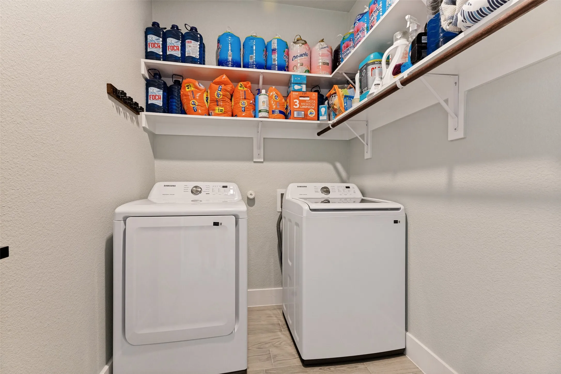 Single Family Residence For Sale in Tarrant County , 11334 Golden Triangle Circle, Fort Worth, Texas 76244, 3 Bedroom, 2 Bathroom, 2 Garage spaces, 1,619 Sqft, built in 2025, mls#21292377, Real Estate Agent in Fort Worth, Homes For Sale in Tarrant county, Homes For Sale in Fort Worth, Realtor in Fort Worth Texas, Real Estate Brokerage Independent Realty Texas, Luminita Cordes Realtor