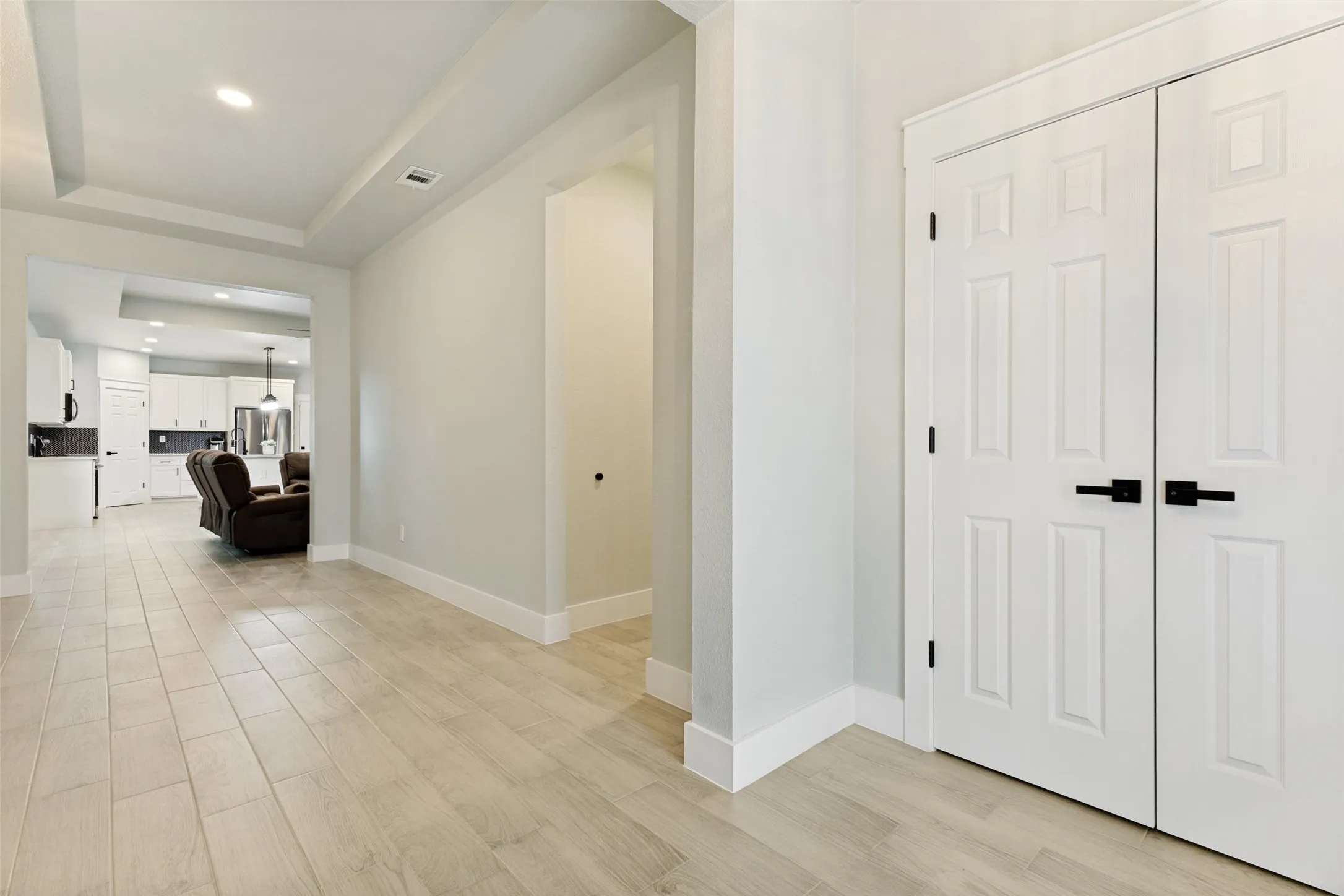 Single Family Residence For Sale in Tarrant County , 11334 Golden Triangle Circle, Fort Worth, Texas 76244, 3 Bedroom, 2 Bathroom, 2 Garage spaces, 1,619 Sqft, built in 2025, mls#21292377, Real Estate Agent in Fort Worth, Homes For Sale in Tarrant county, Homes For Sale in Fort Worth, Realtor in Fort Worth Texas, Real Estate Brokerage Independent Realty Texas, Luminita Cordes Realtor