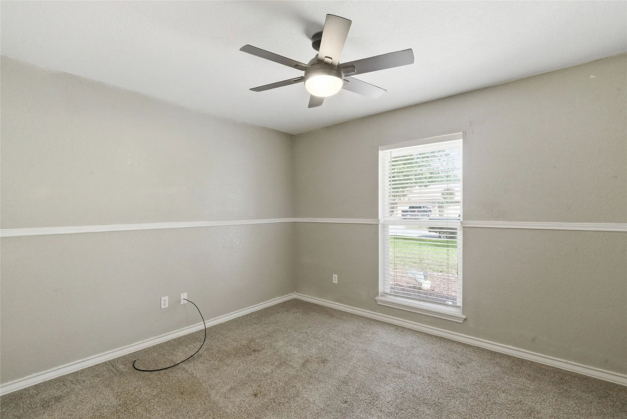 Single Family Residence For Sale in Erath County , 119 Blue Jay Street, Stephenville, Texas 76401, 4 Bedroom, 2 Bathroom, Garage spaces, 1,557 Sqft, built in 1987, mls#21293973, Real Estate Agent in Stephenville, Homes For Sale in Erath county, Homes For Sale in Stephenville, Realtor in Stephenville Texas, Real Estate Brokerage Independent Realty Texas, Luminita Cordes Realtor