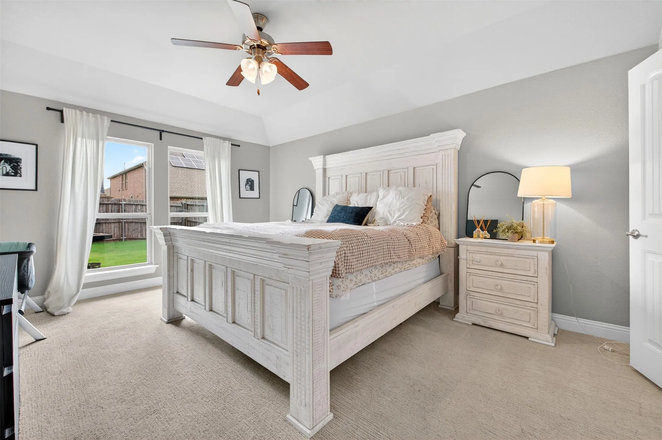 Single Family Residence For Sale in Denton County , 3704 Wrexham Street, Frisco, Texas 75036, 3 Bedrooms, 2 Bathrooms, 2 Garage spaces, 1,862 Sqft, built in 2015, Price $409,000, mls#21294573, Real Estate Agent in Frisco, Homes For Sale in Denton county, Homes For Sale in Frisco, Realtor in Frisco Texas, Real Estate Brokerage Independent Realty Texas, Luminita Cordes Realtor