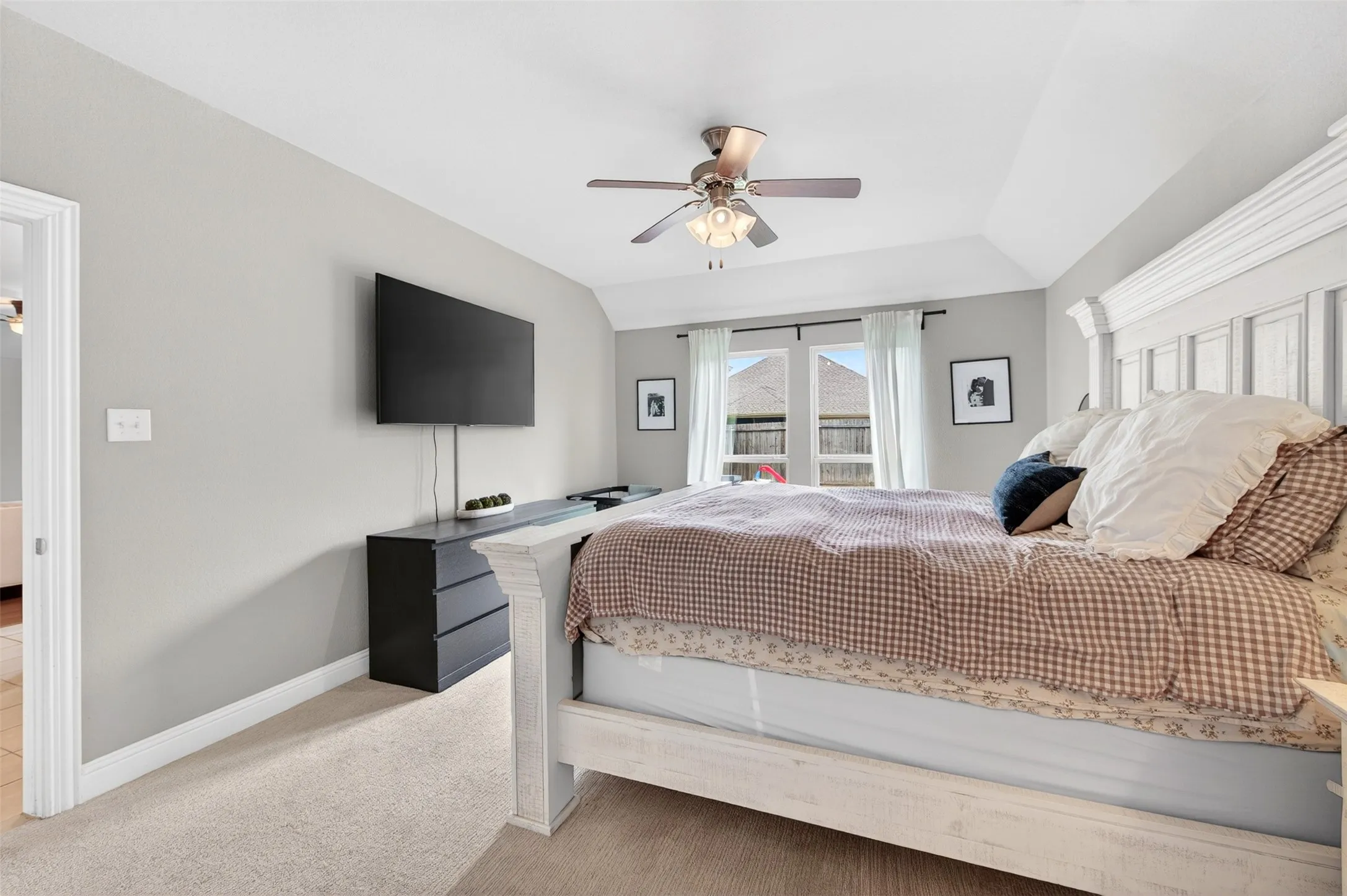 Single Family Residence For Sale in Denton County , 3704 Wrexham Street, Frisco, Texas 75036, 3 Bedrooms, 2 Bathrooms, 2 Garage spaces, 1,862 Sqft, built in 2015, Price $409,000, mls#21294573, Real Estate Agent in Frisco, Homes For Sale in Denton county, Homes For Sale in Frisco, Realtor in Frisco Texas, Real Estate Brokerage Independent Realty Texas, Luminita Cordes Realtor