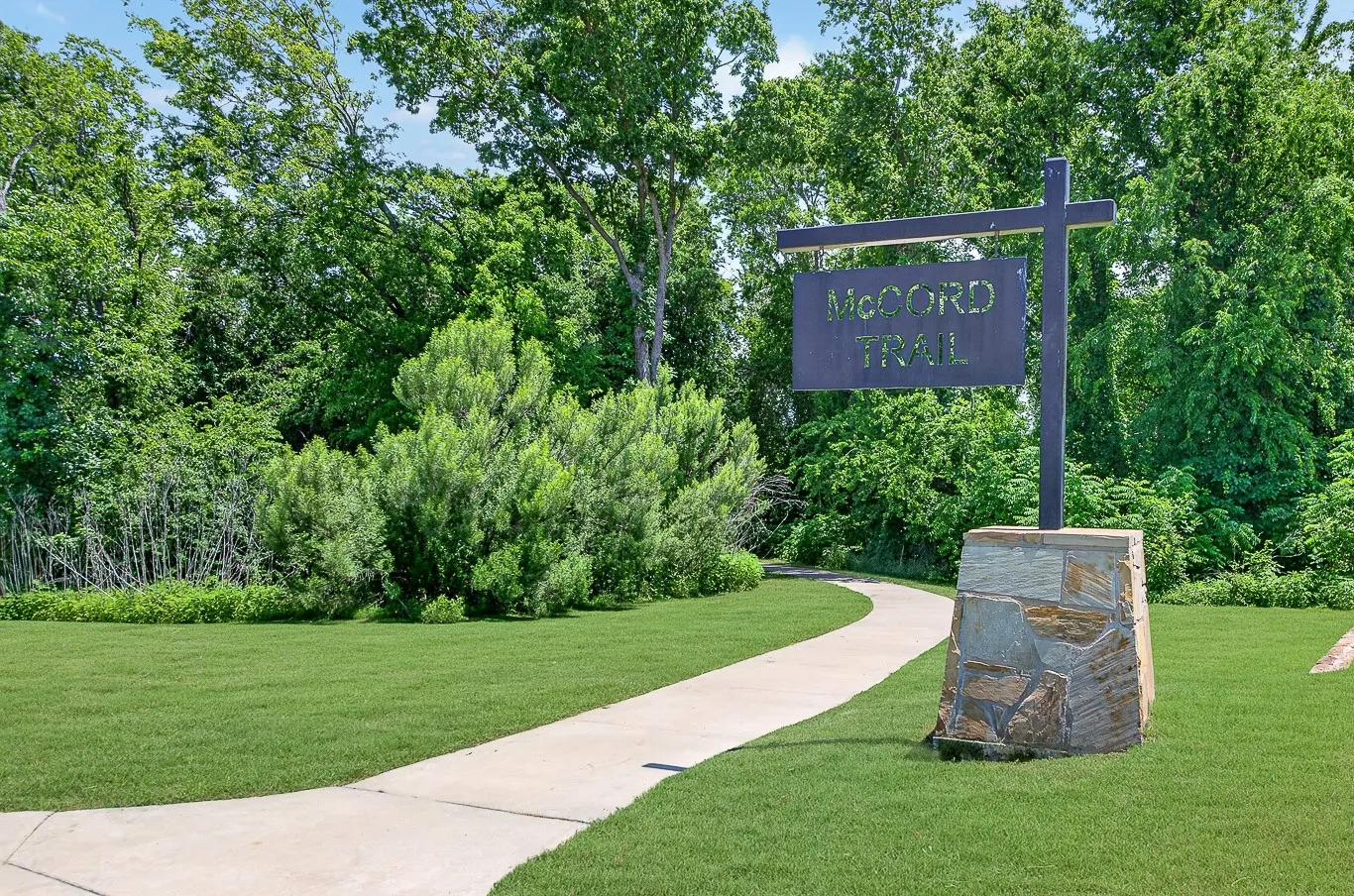 Single Family Residence For Sale in Denton County , 3704 Wrexham Street, Frisco, Texas 75036, 3 Bedrooms, 2 Bathrooms, 2 Garage spaces, 1,862 Sqft, built in 2015, Price $409,000, mls#21294573, Real Estate Agent in Frisco, Homes For Sale in Denton county, Homes For Sale in Frisco, Realtor in Frisco Texas, Real Estate Brokerage Independent Realty Texas, Luminita Cordes Realtor
