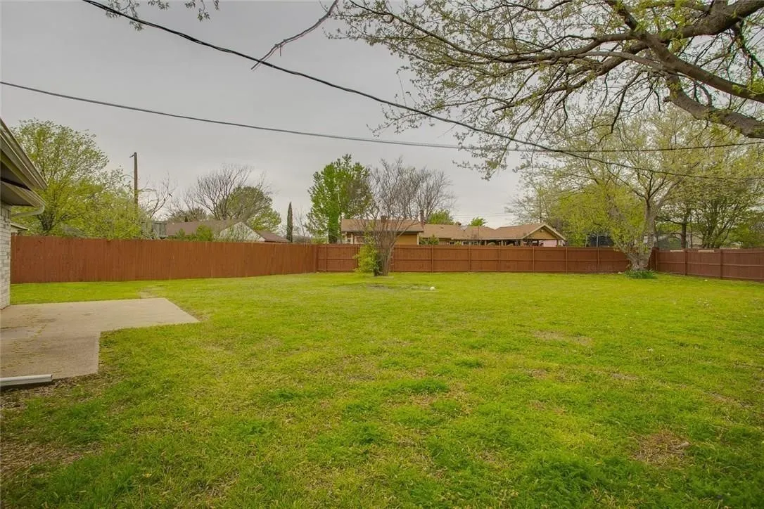 Single Family Residence For Rent in Tarrant County , 6409 Patino Court, Watauga, Texas 76148, 3 Bedroom, 1 Bathroom, 2 Garage spaces, 1,001 Sqft, built in 1982, mls#21294607, Real Estate Agent in Watauga, Homes For Rent in Tarrant county, Homes For Rent in Watauga, Realtor in Watauga Texas, Real Estate Brokerage Independent Realty Texas, Luminita Cordes Realtor