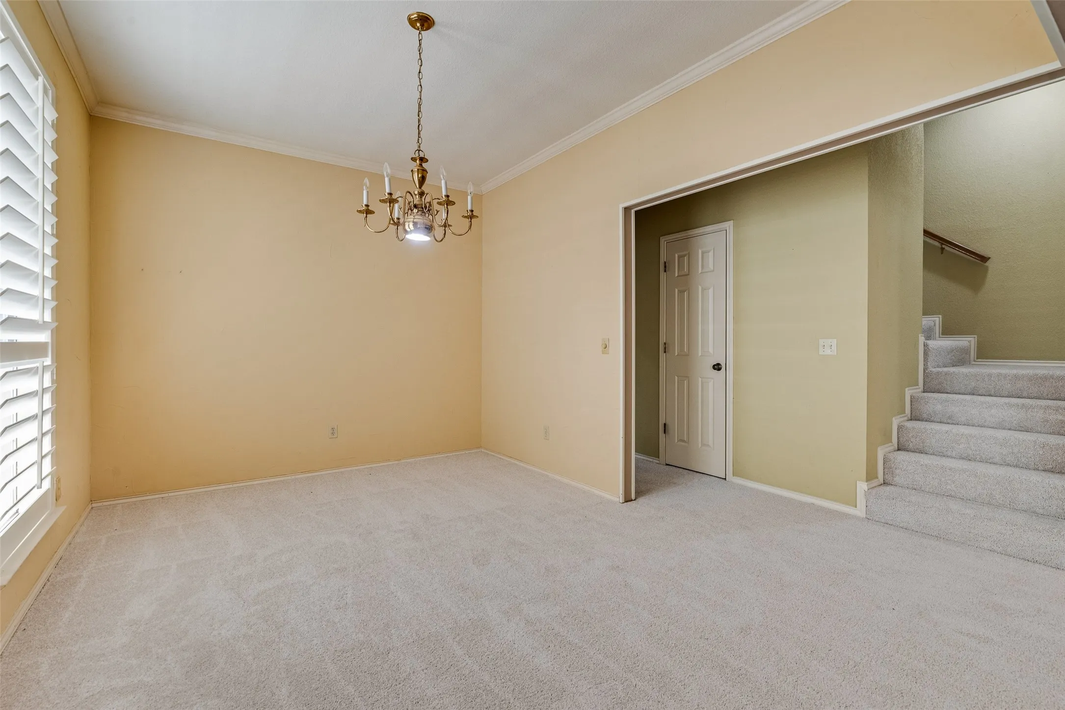 Single Family Residence For Sale in Collin County , 2314 Club Oaks Court, Mc Kinney, Texas 75072, 3 Bedroom, 3 Bathroom, 2 Garage spaces, 1,924 Sqft, built in 1984, mls#21294622, Real Estate Agent in Mc Kinney, Homes For Sale in Collin county, Homes For Sale in Mc Kinney, Realtor in Mc Kinney Texas, Real Estate Brokerage Independent Realty Texas, Luminita Cordes Realtor