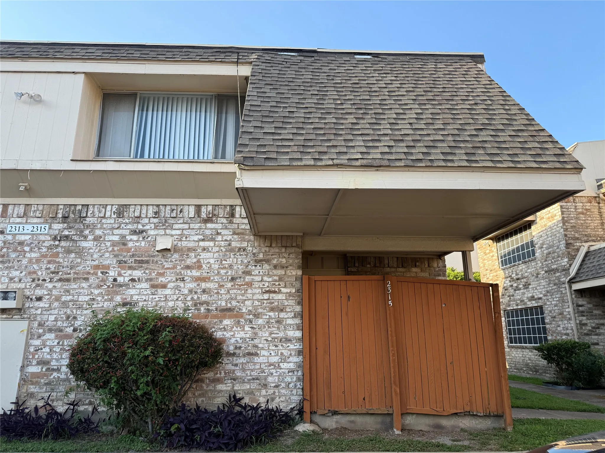 Condominium For Rent in Dallas County , 2315 Trellis Place, Richardson, Texas 75081, 3 Bedroom, 3 Bathroom, Garage spaces, 1,314 Sqft, built in 1973, mls#21290055, Real Estate Agent in Richardson, Homes For Rent in Dallas county, Homes For Rent in Richardson, Realtor in Richardson Texas, Real Estate Brokerage Independent Realty Texas, Luminita Cordes Realtor