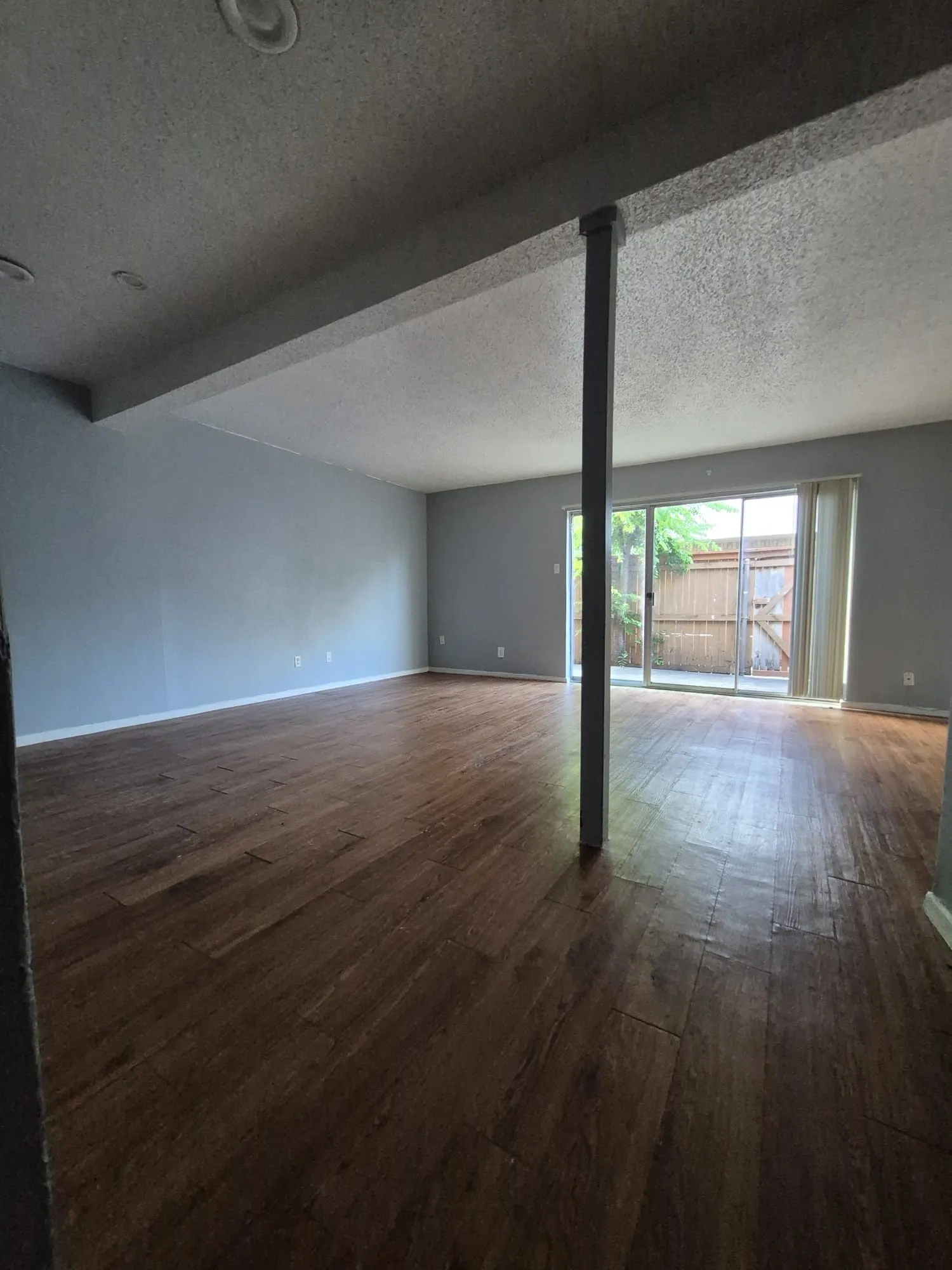 Condominium For Rent in Dallas County , 2315 Trellis Place, Richardson, Texas 75081, 3 Bedroom, 3 Bathroom, Garage spaces, 1,314 Sqft, built in 1973, mls#21290055, Real Estate Agent in Richardson, Homes For Rent in Dallas county, Homes For Rent in Richardson, Realtor in Richardson Texas, Real Estate Brokerage Independent Realty Texas, Luminita Cordes Realtor