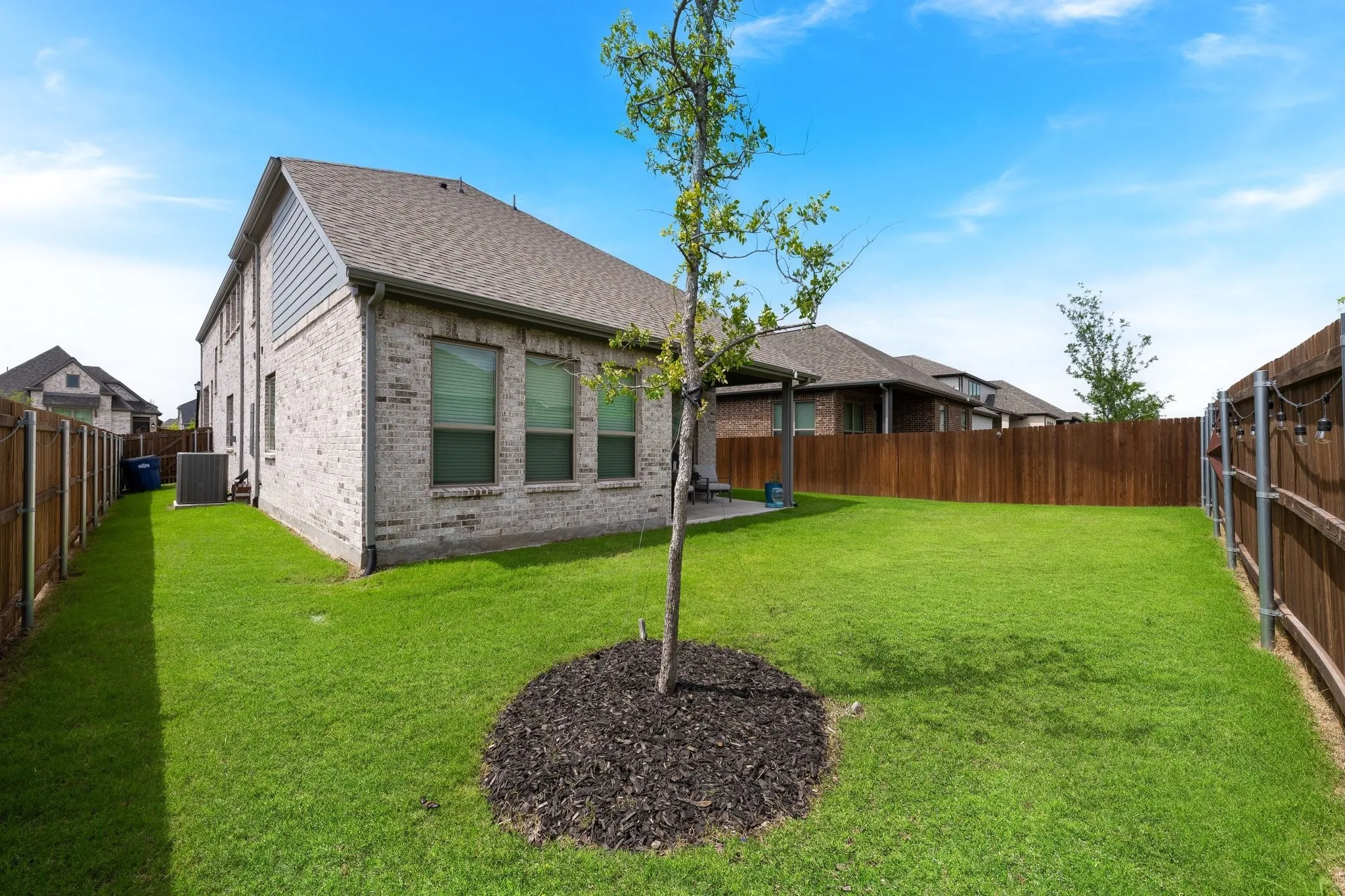 Single Family Residence For Sale in Rockwall County , 3131 Elmwood Street, Fate, Texas 75087, 5 Bedroom, 3 Bathroom, 2 Garage spaces, 2,497 Sqft, built in 2024, mls#21294531, Real Estate Agent in Fate, Homes For Sale in Rockwall county, Homes For Sale in Fate, Realtor in Fate Texas, Real Estate Brokerage Independent Realty Texas, Luminita Cordes Realtor