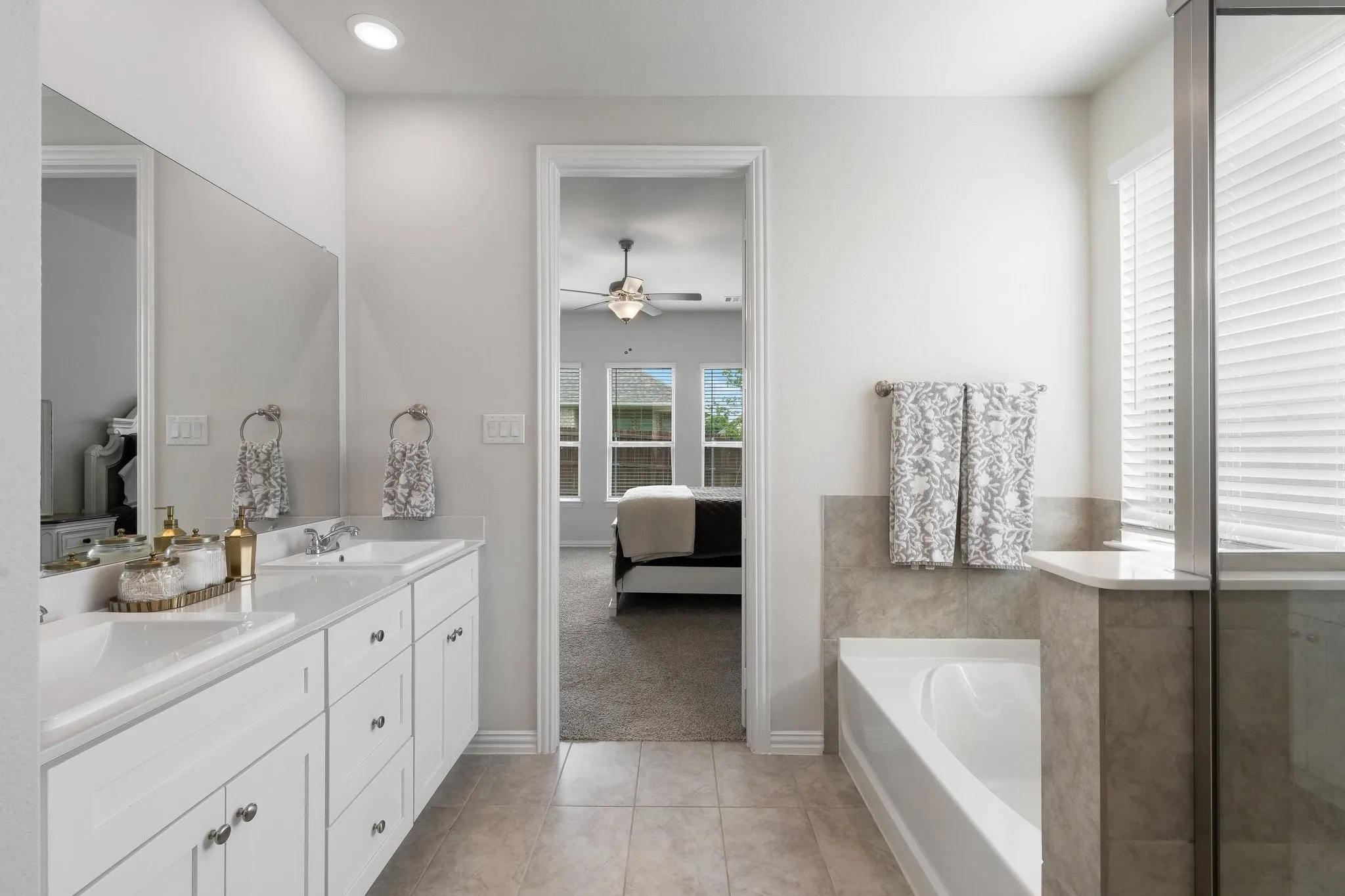 Single Family Residence For Sale in Rockwall County , 3131 Elmwood Street, Fate, Texas 75087, 5 Bedroom, 3 Bathroom, 2 Garage spaces, 2,497 Sqft, built in 2024, mls#21294531, Real Estate Agent in Fate, Homes For Sale in Rockwall county, Homes For Sale in Fate, Realtor in Fate Texas, Real Estate Brokerage Independent Realty Texas, Luminita Cordes Realtor