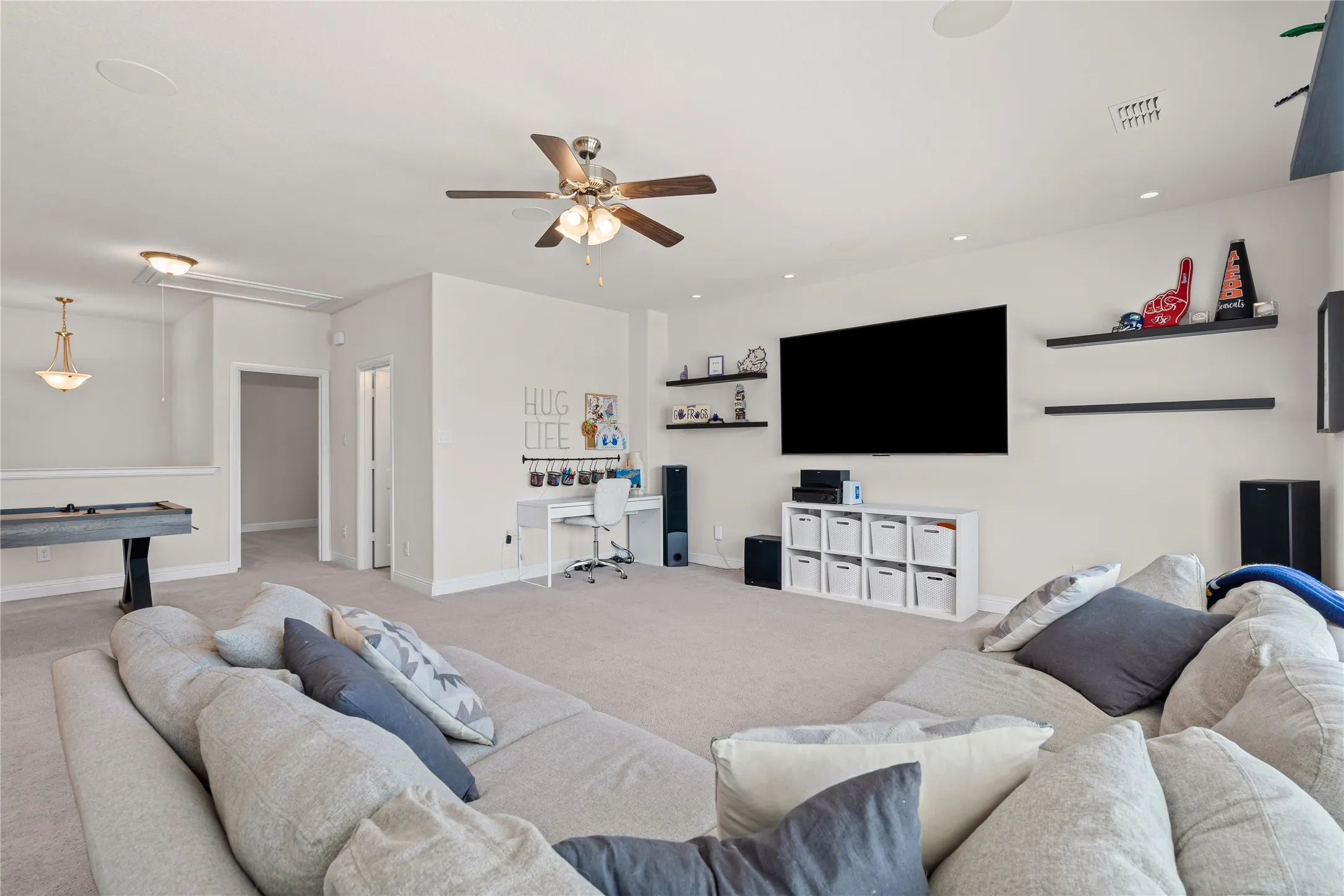 Single Family Residence For Sale in Parker County , 132 Peace Place, Aledo, Texas 76008, 4 Bedroom, 4 Bathroom, 2 Garage spaces, 2,853 Sqft, built in 2018, mls#21294645, Real Estate Agent in Aledo, Homes For Sale in Parker county, Homes For Sale in Aledo, Realtor in Aledo Texas, Real Estate Brokerage Independent Realty Texas, Luminita Cordes Realtor