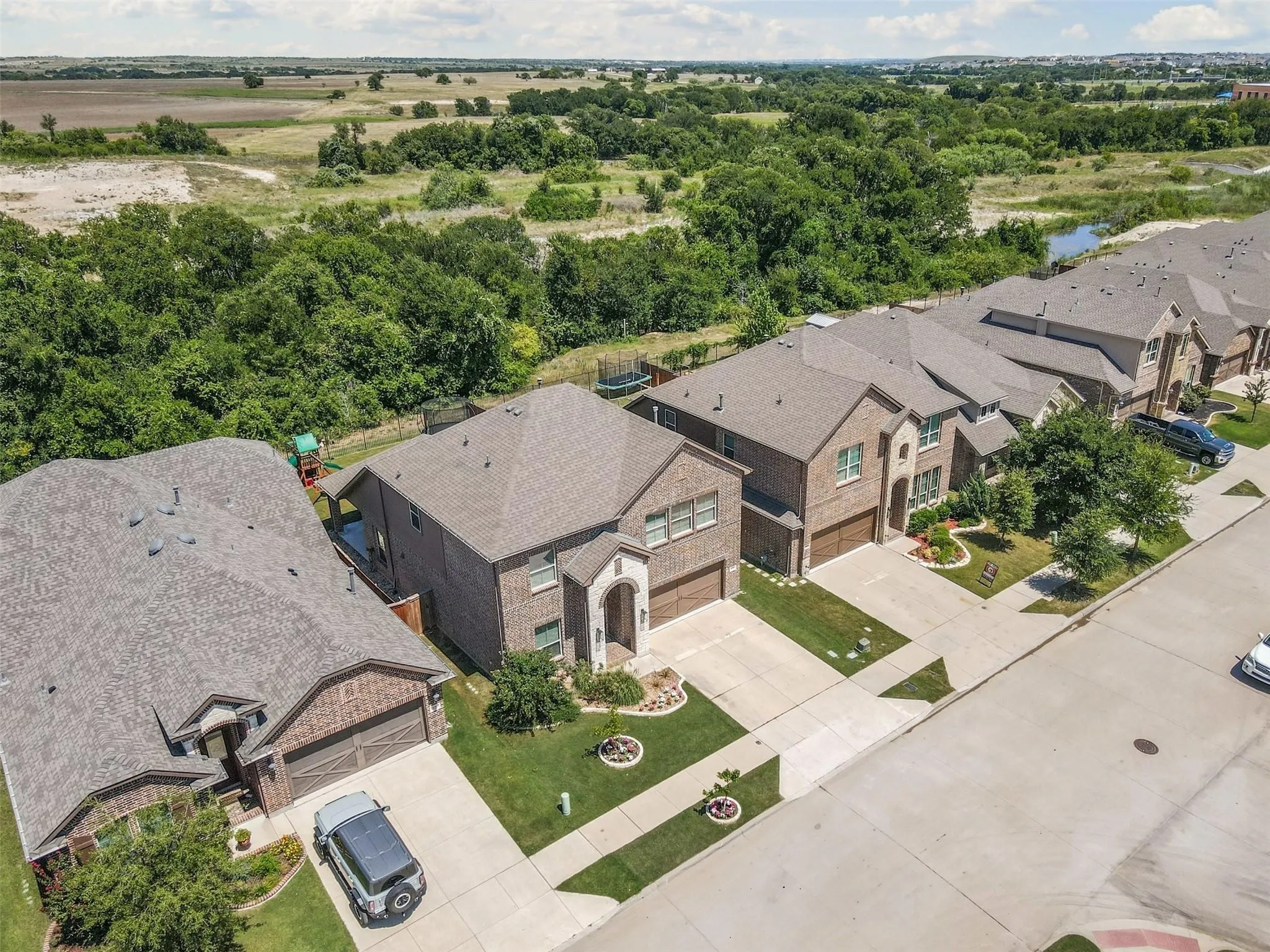 Single Family Residence For Sale in Parker County , 132 Peace Place, Aledo, Texas 76008, 4 Bedroom, 4 Bathroom, 2 Garage spaces, 2,853 Sqft, built in 2018, mls#21294645, Real Estate Agent in Aledo, Homes For Sale in Parker county, Homes For Sale in Aledo, Realtor in Aledo Texas, Real Estate Brokerage Independent Realty Texas, Luminita Cordes Realtor