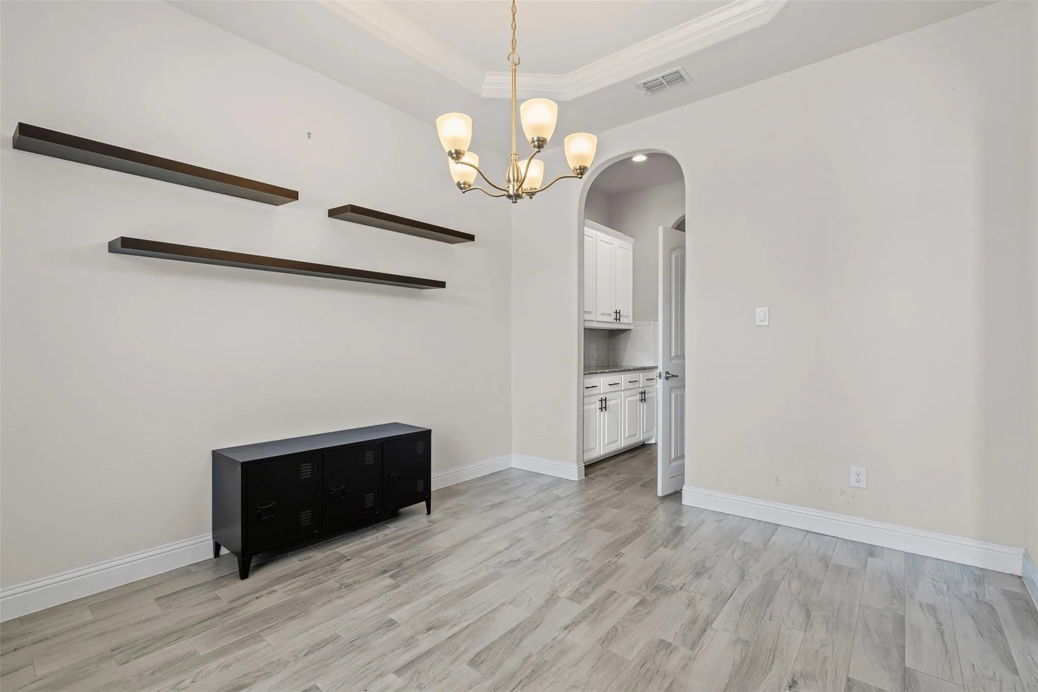 Single Family Residence For Sale in Parker County , 132 Peace Place, Aledo, Texas 76008, 4 Bedroom, 4 Bathroom, 2 Garage spaces, 2,853 Sqft, built in 2018, mls#21294645, Real Estate Agent in Aledo, Homes For Sale in Parker county, Homes For Sale in Aledo, Realtor in Aledo Texas, Real Estate Brokerage Independent Realty Texas, Luminita Cordes Realtor