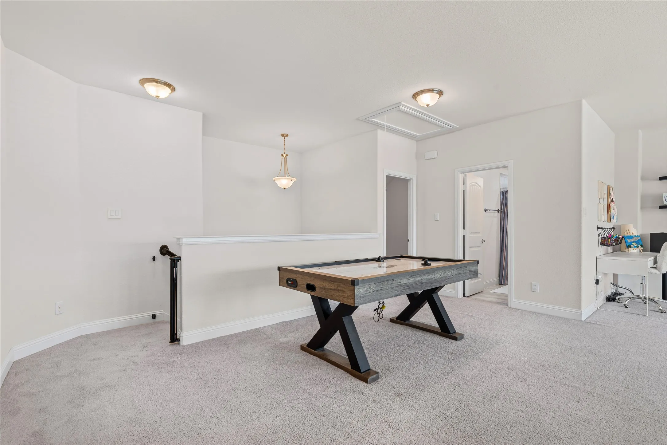 Single Family Residence For Sale in Parker County , 132 Peace Place, Aledo, Texas 76008, 4 Bedroom, 4 Bathroom, 2 Garage spaces, 2,853 Sqft, built in 2018, mls#21294645, Real Estate Agent in Aledo, Homes For Sale in Parker county, Homes For Sale in Aledo, Realtor in Aledo Texas, Real Estate Brokerage Independent Realty Texas, Luminita Cordes Realtor