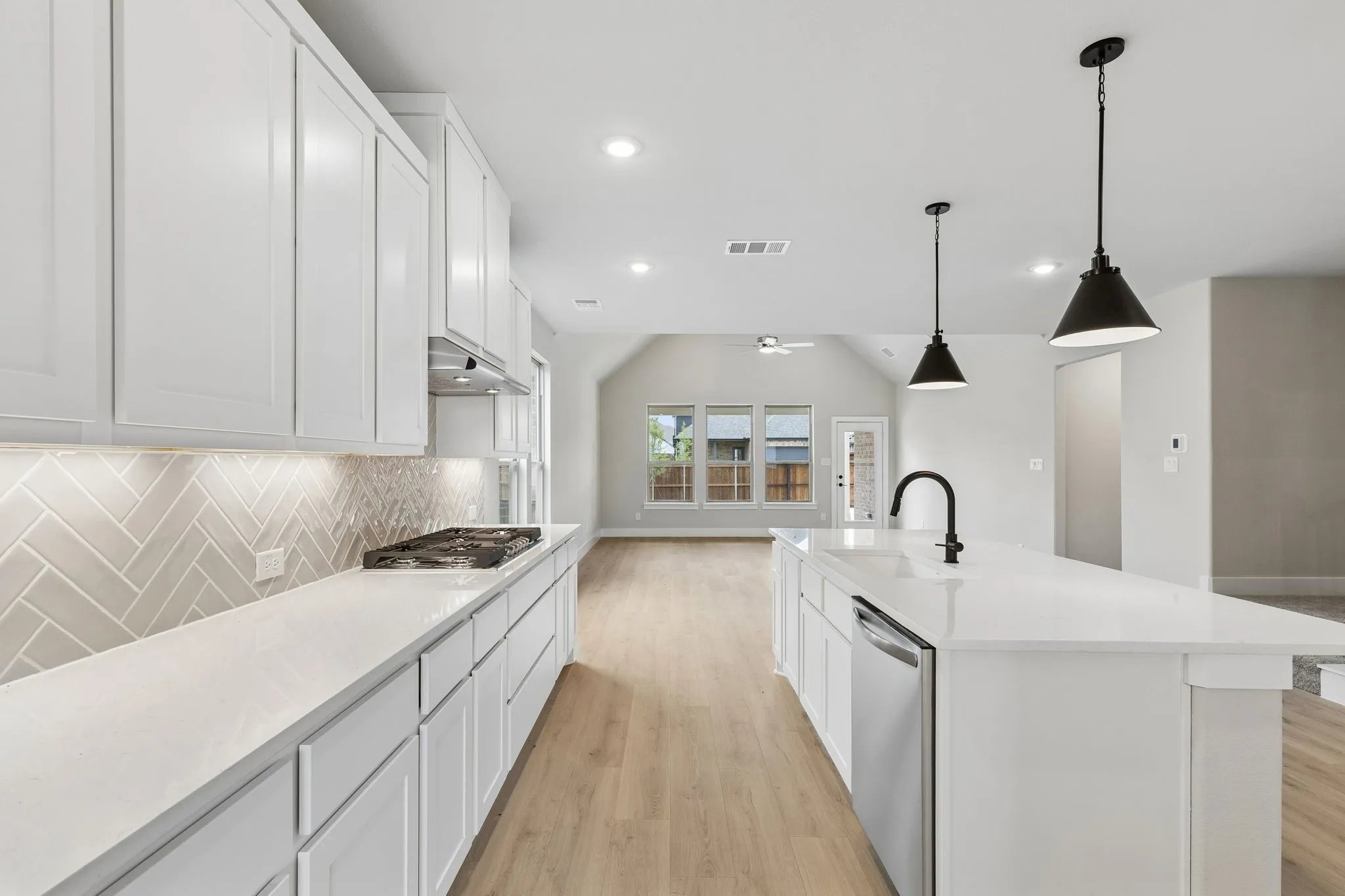 Single Family Residence For Sale in Ellis County , 2259 Railhead Trail, Waxahachie, Texas 75165, 4 Bedroom, 4 Bathroom, 2 Garage spaces, 2,779 Sqft, built in 2026, mls#21294672, Real Estate Agent in Waxahachie, Homes For Sale in Ellis county, Homes For Sale in Waxahachie, Realtor in Waxahachie Texas, Real Estate Brokerage Independent Realty Texas, Luminita Cordes Realtor