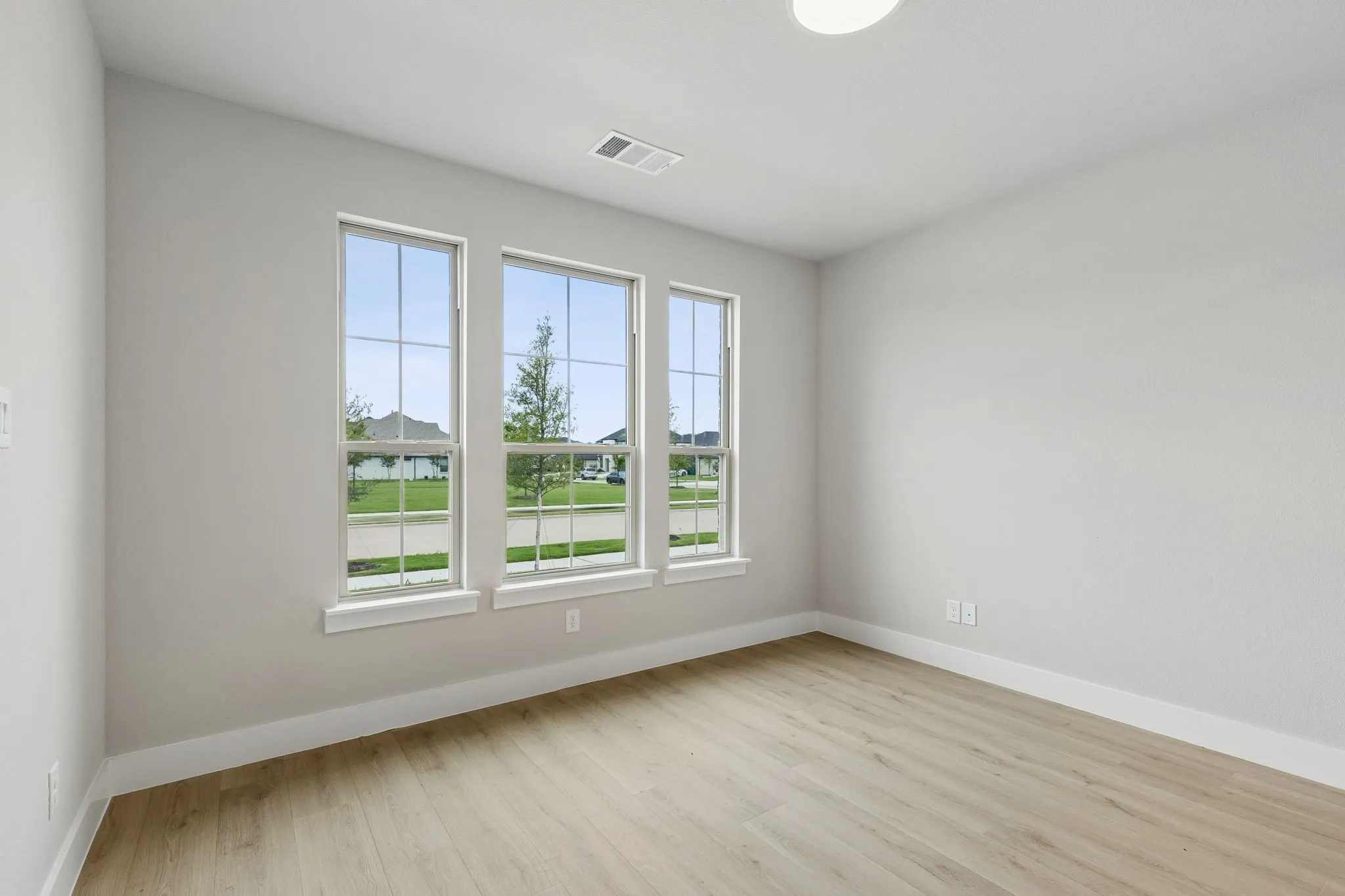 Single Family Residence For Sale in Ellis County , 2259 Railhead Trail, Waxahachie, Texas 75165, 4 Bedroom, 4 Bathroom, 2 Garage spaces, 2,779 Sqft, built in 2026, mls#21294672, Real Estate Agent in Waxahachie, Homes For Sale in Ellis county, Homes For Sale in Waxahachie, Realtor in Waxahachie Texas, Real Estate Brokerage Independent Realty Texas, Luminita Cordes Realtor