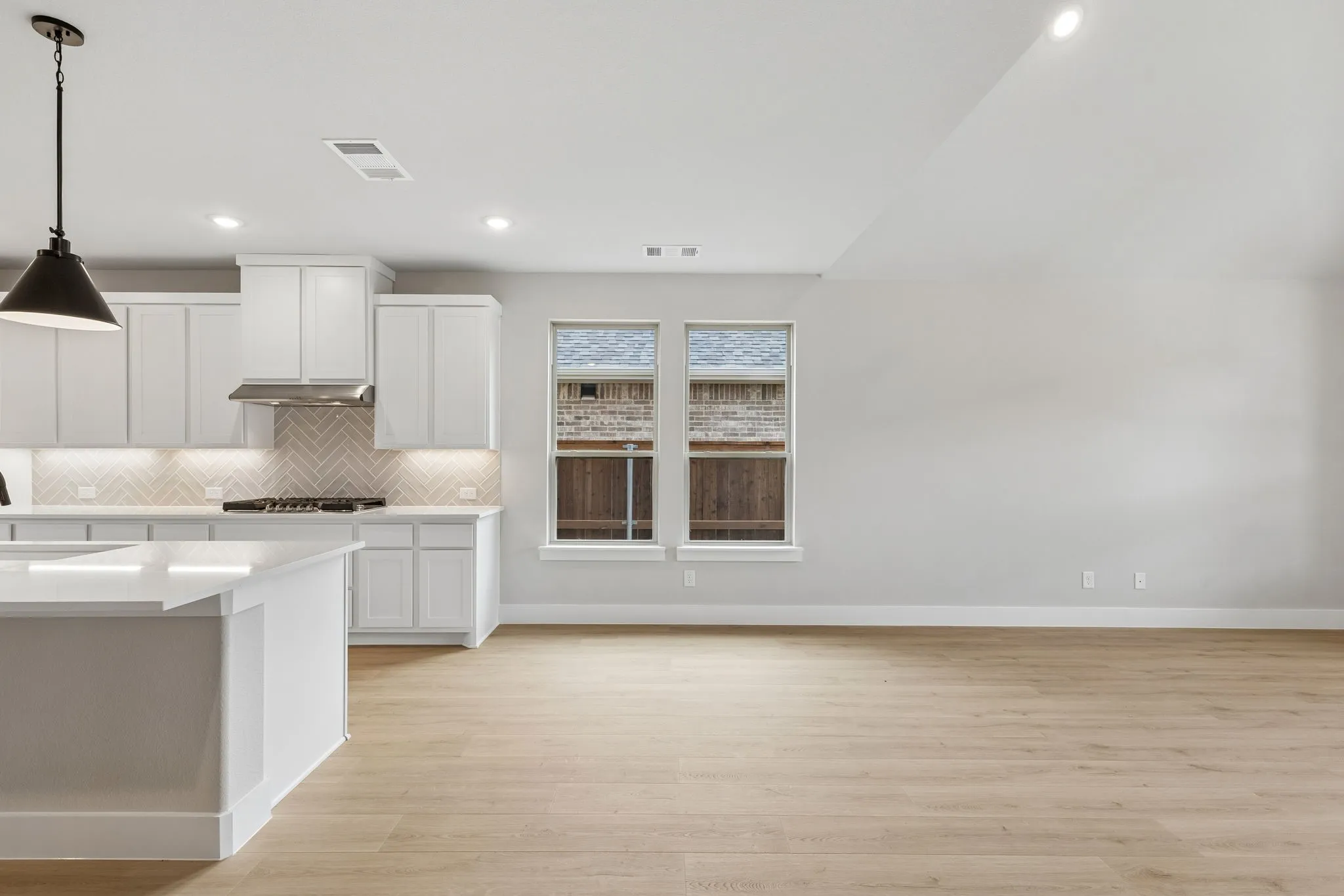 Single Family Residence For Sale in Ellis County , 2259 Railhead Trail, Waxahachie, Texas 75165, 4 Bedroom, 4 Bathroom, 2 Garage spaces, 2,779 Sqft, built in 2026, mls#21294672, Real Estate Agent in Waxahachie, Homes For Sale in Ellis county, Homes For Sale in Waxahachie, Realtor in Waxahachie Texas, Real Estate Brokerage Independent Realty Texas, Luminita Cordes Realtor