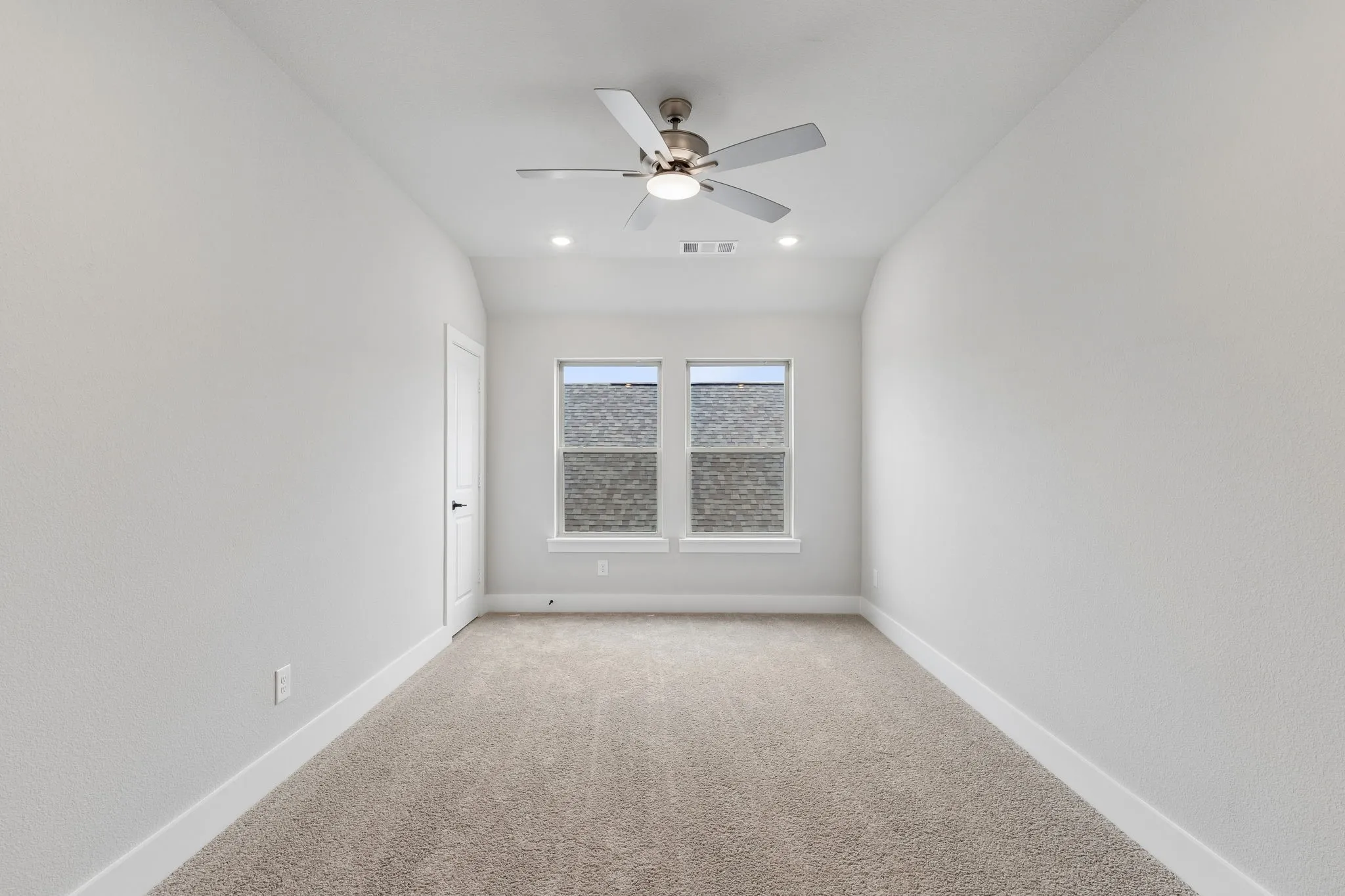 Single Family Residence For Sale in Ellis County , 2259 Railhead Trail, Waxahachie, Texas 75165, 4 Bedroom, 4 Bathroom, 2 Garage spaces, 2,779 Sqft, built in 2026, mls#21294672, Real Estate Agent in Waxahachie, Homes For Sale in Ellis county, Homes For Sale in Waxahachie, Realtor in Waxahachie Texas, Real Estate Brokerage Independent Realty Texas, Luminita Cordes Realtor