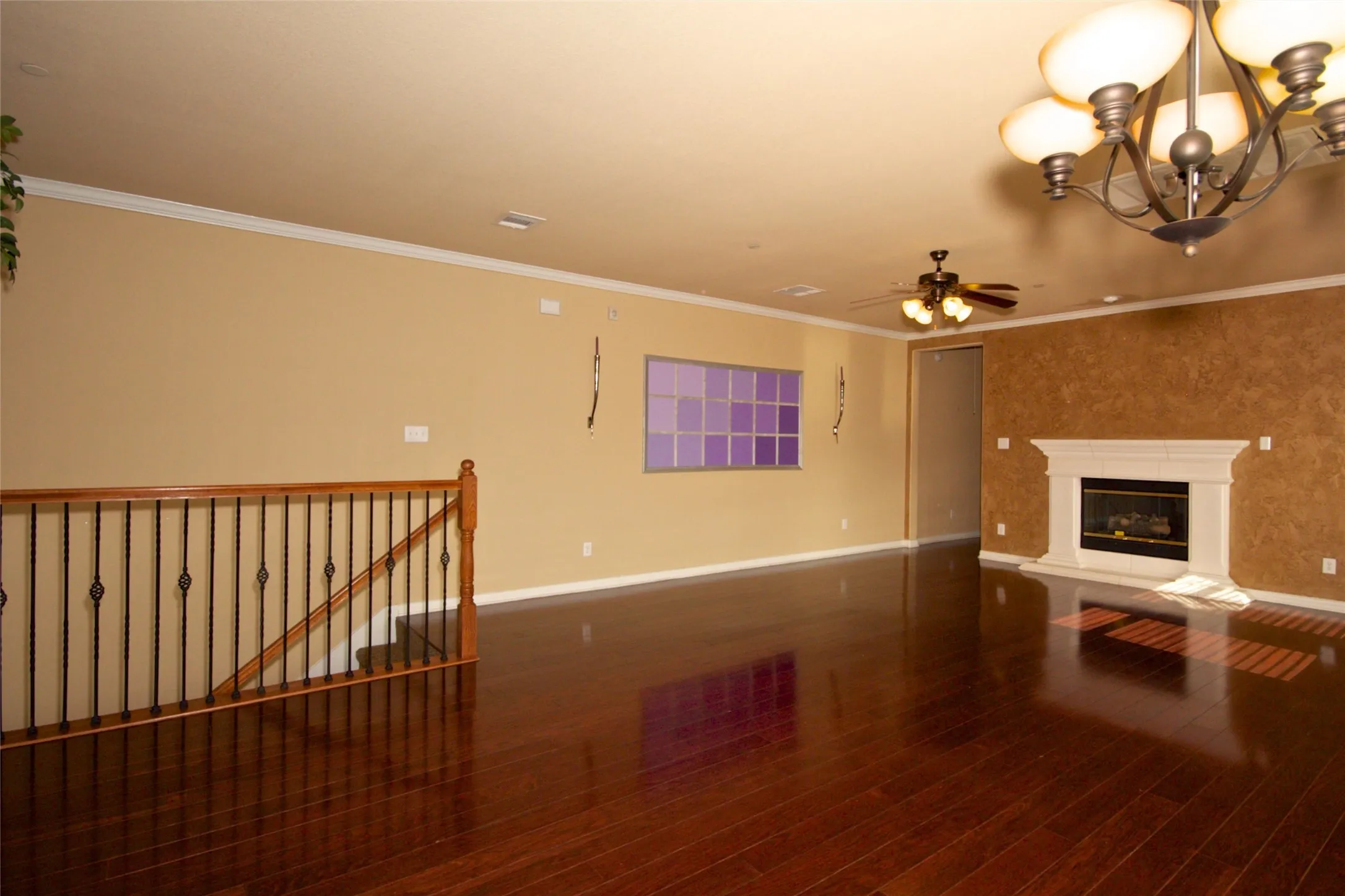 Townhouse For Rent in Collin County , 8709 Trolley Trail, Mc Kinney, Texas 75070, 3 Bedroom, 3 Bathroom, 2 Garage spaces, 2,219 Sqft, built in 2006, mls#21294677, Real Estate Agent in Mc Kinney, Homes For Rent in Collin county, Homes For Rent in Mc Kinney, Realtor in Mc Kinney Texas, Real Estate Brokerage Independent Realty Texas, Luminita Cordes Realtor
