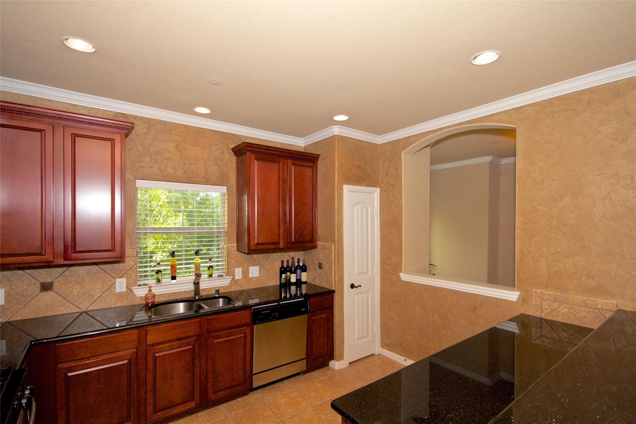 Townhouse For Rent in Collin County , 8709 Trolley Trail, Mc Kinney, Texas 75070, 3 Bedroom, 3 Bathroom, 2 Garage spaces, 2,219 Sqft, built in 2006, mls#21294677, Real Estate Agent in Mc Kinney, Homes For Rent in Collin county, Homes For Rent in Mc Kinney, Realtor in Mc Kinney Texas, Real Estate Brokerage Independent Realty Texas, Luminita Cordes Realtor