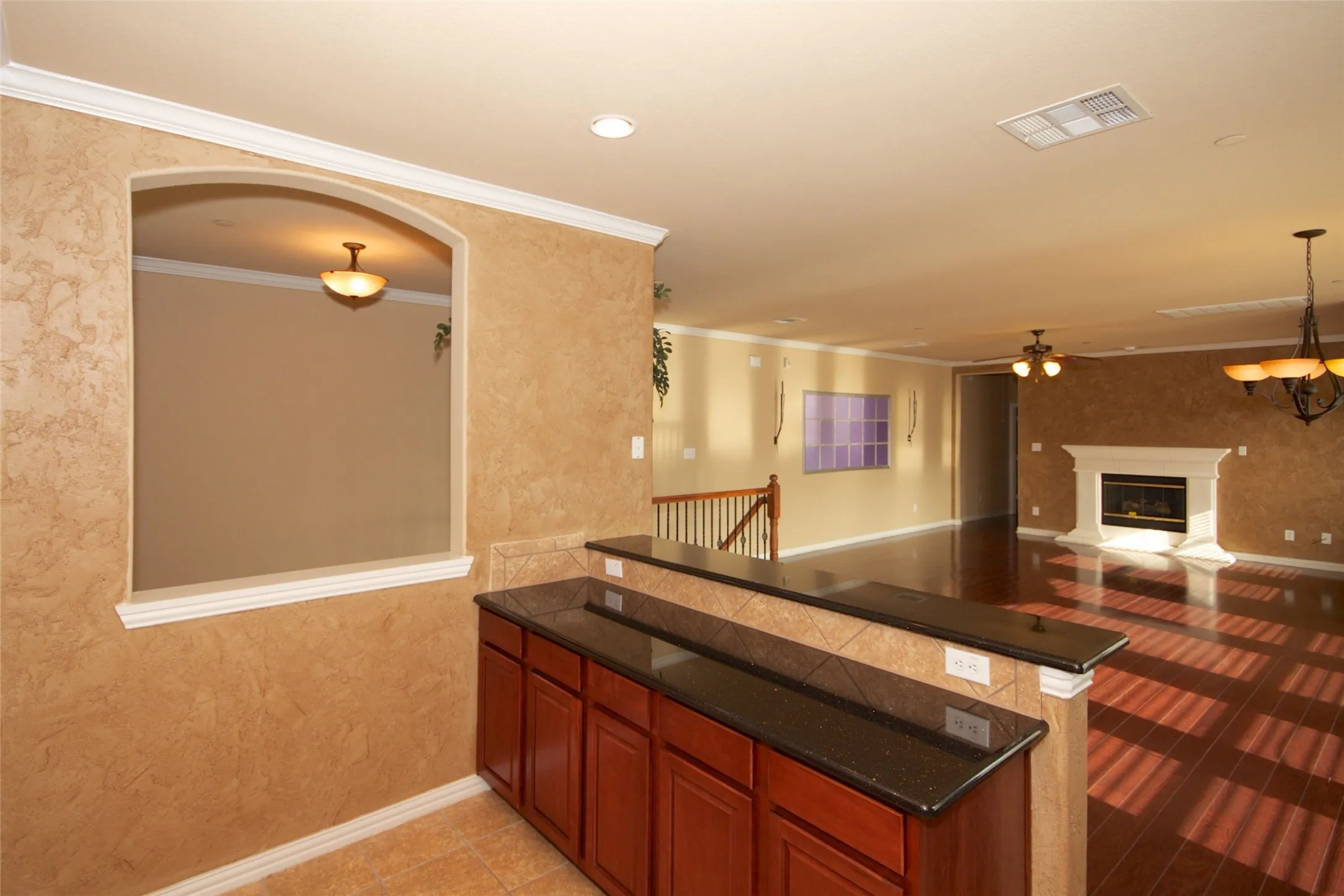 Townhouse For Rent in Collin County , 8709 Trolley Trail, Mc Kinney, Texas 75070, 3 Bedroom, 3 Bathroom, 2 Garage spaces, 2,219 Sqft, built in 2006, mls#21294677, Real Estate Agent in Mc Kinney, Homes For Rent in Collin county, Homes For Rent in Mc Kinney, Realtor in Mc Kinney Texas, Real Estate Brokerage Independent Realty Texas, Luminita Cordes Realtor