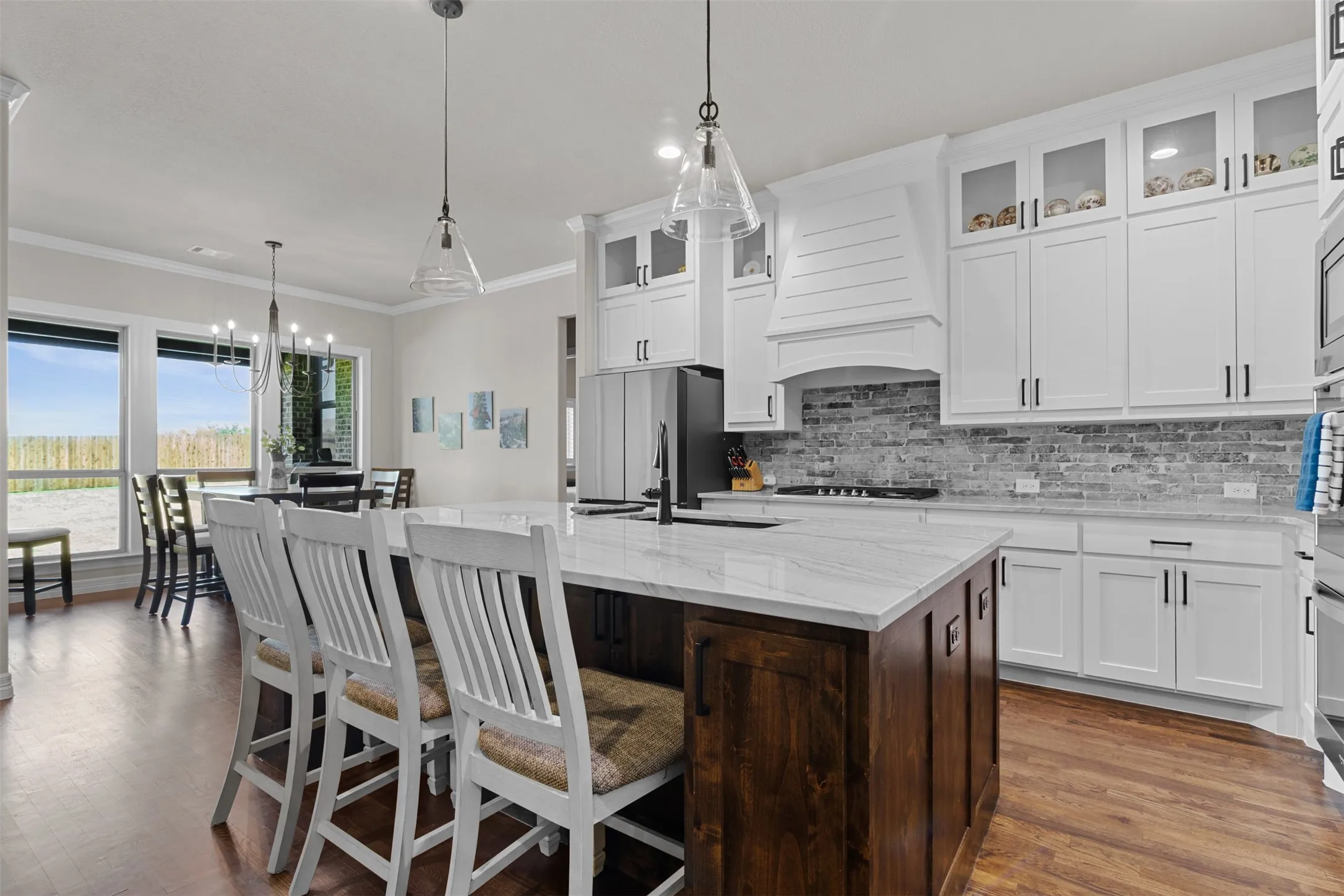 Single Family Residence For Sale in Johnson County , 1214 Woodside Drive, Mansfield, Texas 76063, 5 Bedroom, 5 Bathroom, 3 Garage spaces, 3,395 Sqft, built in 2023, mls#21294699, Real Estate Agent in Mansfield, Homes For Sale in Johnson county, Homes For Sale in Mansfield, Realtor in Mansfield Texas, Real Estate Brokerage Independent Realty Texas, Luminita Cordes Realtor