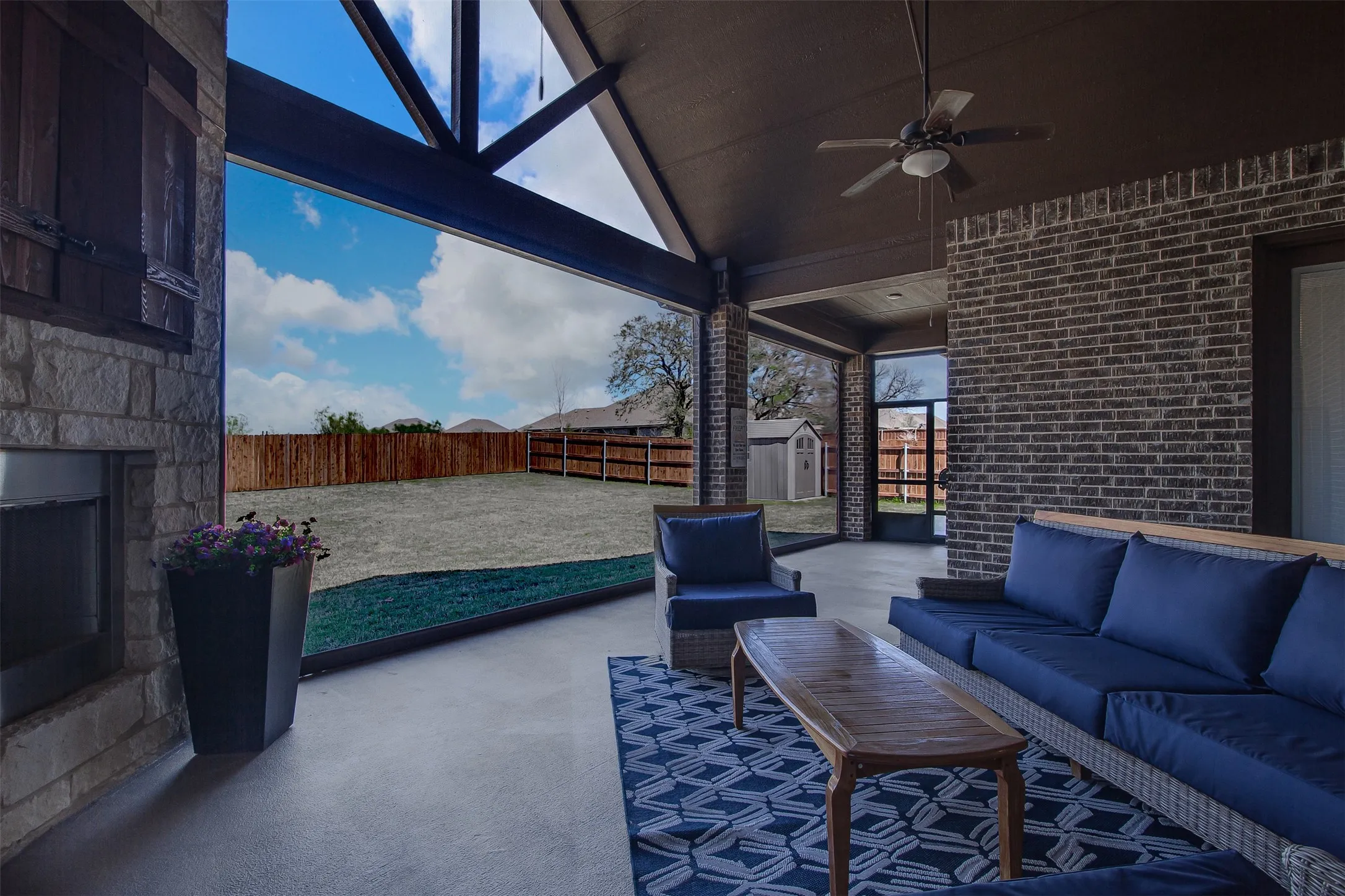 Single Family Residence For Sale in Johnson County , 1214 Woodside Drive, Mansfield, Texas 76063, 5 Bedroom, 5 Bathroom, 3 Garage spaces, 3,395 Sqft, built in 2023, mls#21294699, Real Estate Agent in Mansfield, Homes For Sale in Johnson county, Homes For Sale in Mansfield, Realtor in Mansfield Texas, Real Estate Brokerage Independent Realty Texas, Luminita Cordes Realtor