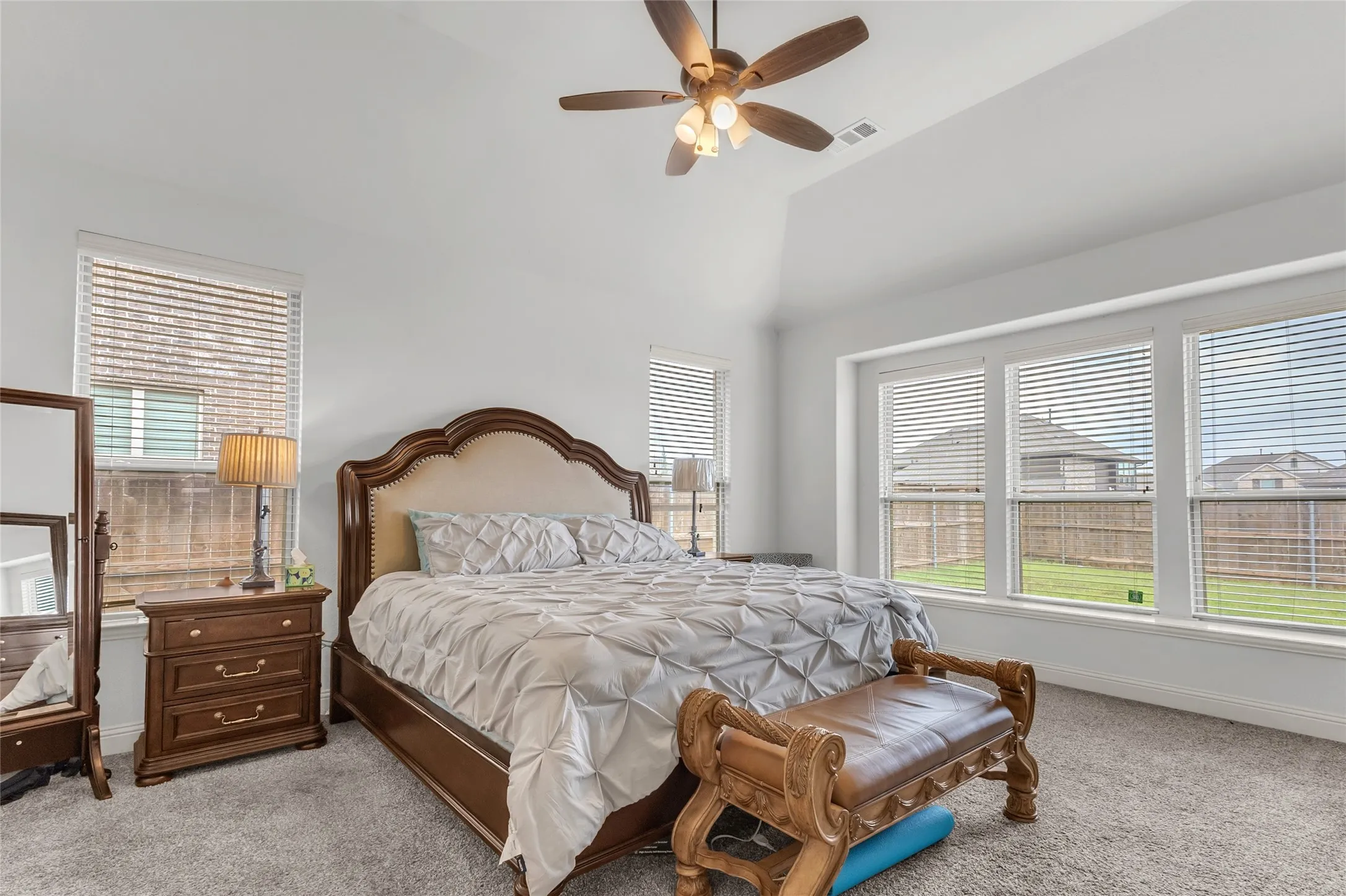 Single Family Residence For Sale in Collin County , 1318 Lantern Faith Drive, Wylie, Texas 75098, 5 Bedroom, 5 Bathroom, 2 Garage spaces, 3,750 Sqft, built in 2018, mls#21294746, Real Estate Agent in Wylie, Homes For Sale in Collin county, Homes For Sale in Wylie, Realtor in Wylie Texas, Real Estate Brokerage Independent Realty Texas, Luminita Cordes Realtor