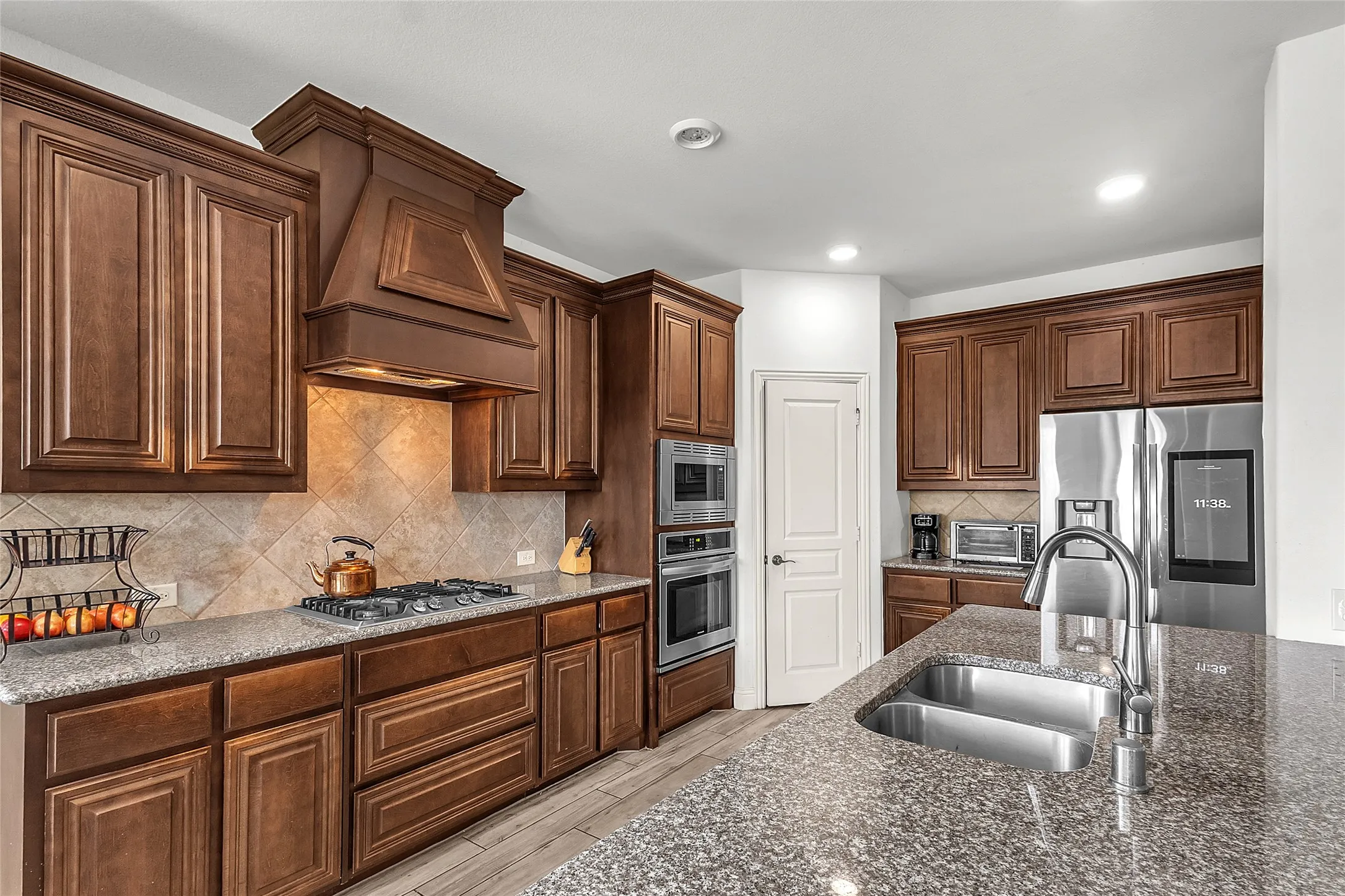 Single Family Residence For Sale in Collin County , 1318 Lantern Faith Drive, Wylie, Texas 75098, 5 Bedroom, 5 Bathroom, 2 Garage spaces, 3,750 Sqft, built in 2018, mls#21294746, Real Estate Agent in Wylie, Homes For Sale in Collin county, Homes For Sale in Wylie, Realtor in Wylie Texas, Real Estate Brokerage Independent Realty Texas, Luminita Cordes Realtor