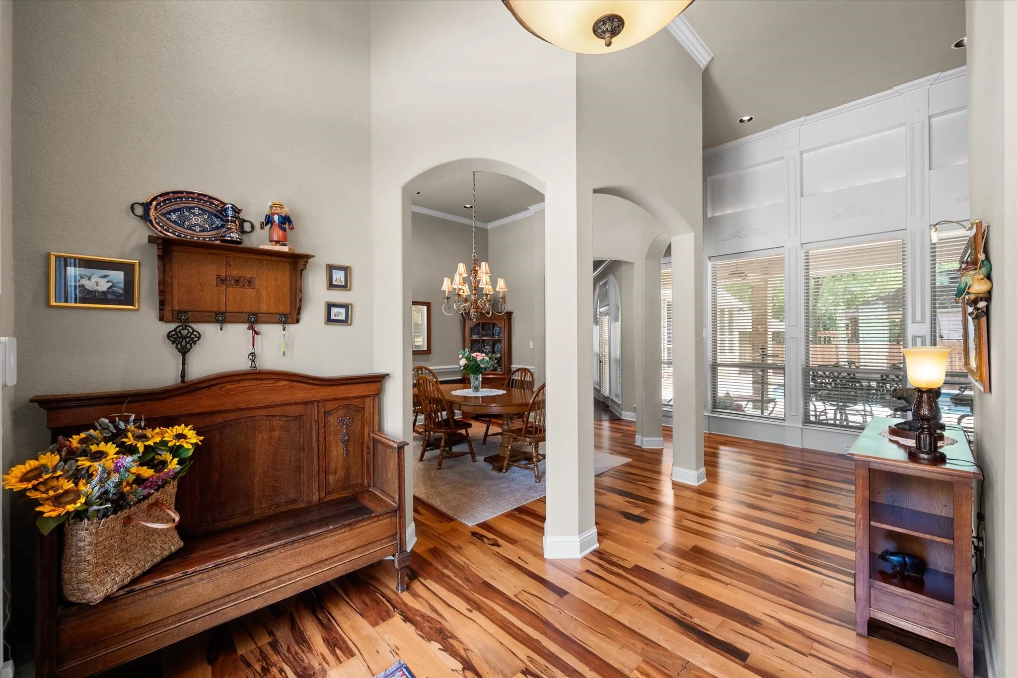 Single Family Residence For Sale in Tarrant County , 8450 Waterfront Court, Fort Worth, Texas 76179, 4 Bedroom, 4 Bathroom, 3 Garage spaces, 3,676 Sqft, built in 2008, mls#21291008, Real Estate Agent in Fort Worth, Homes For Sale in Tarrant county, Homes For Sale in Fort Worth, Realtor in Fort Worth Texas, Real Estate Brokerage Independent Realty Texas, Luminita Cordes Realtor