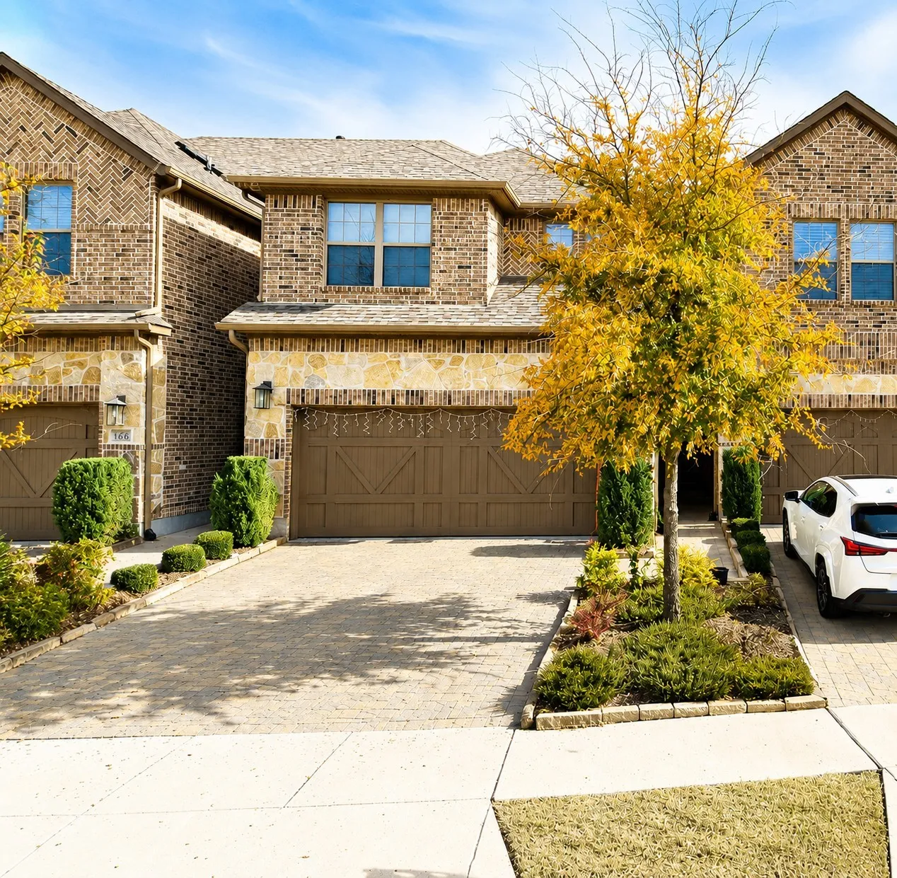 Townhouse For Rent in Collin County , 6416 Burbank Way, Plano, Texas 75024, 3 Bedroom, 3 Bathroom, 2 Garage spaces, 1,870 Sqft, built in 2018, mls#21294761, Real Estate Agent in Plano, Homes For Rent in Collin county, Homes For Rent in Plano, Realtor in Plano Texas, Real Estate Brokerage Independent Realty Texas, Luminita Cordes Realtor