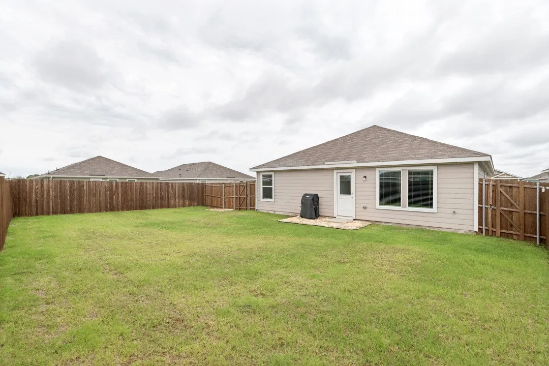 Single Family Residence For Sale in Collin County , 314 Ashbrook Way, Princeton, Texas 75407, 3 Bedroom, 2 Bathroom, 2 Garage spaces, 1,479 Sqft, built in 2023, mls#21288149, Real Estate Agent in Princeton, Homes For Sale in Collin county, Homes For Sale in Princeton, Realtor in Princeton Texas, Real Estate Brokerage Independent Realty Texas, Luminita Cordes Realtor