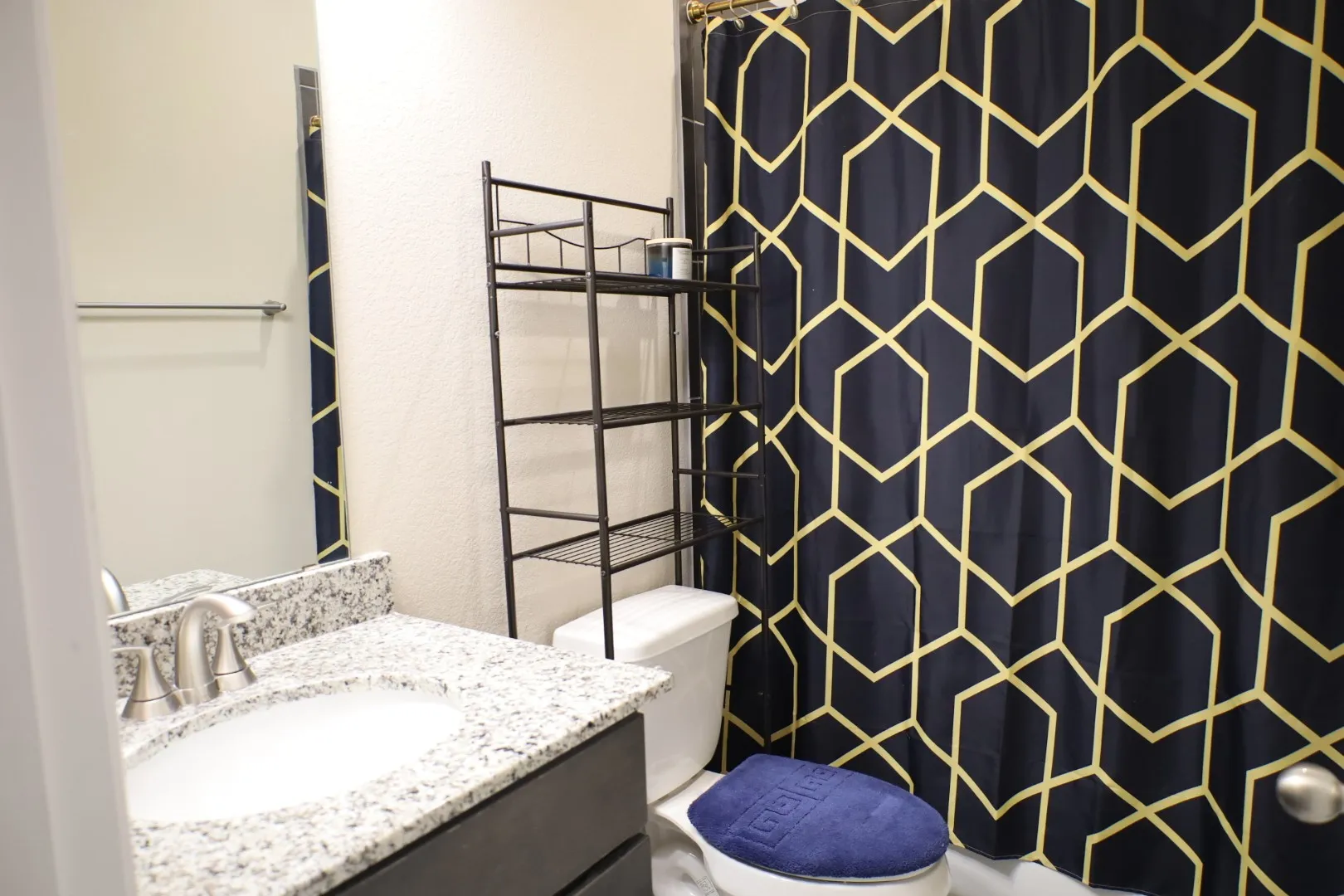 Single Family Residence For Sale in Johnson County , 277 Allegheny Drive, Burleson, Texas 76028, 4 Bedroom, 4 Bathroom, 2 Garage spaces, 2,515 Sqft, built in 2022, mls#21294779, Real Estate Agent in Burleson, Homes For Sale in Johnson county, Homes For Sale in Burleson, Realtor in Burleson Texas, Real Estate Brokerage Independent Realty Texas, Luminita Cordes Realtor