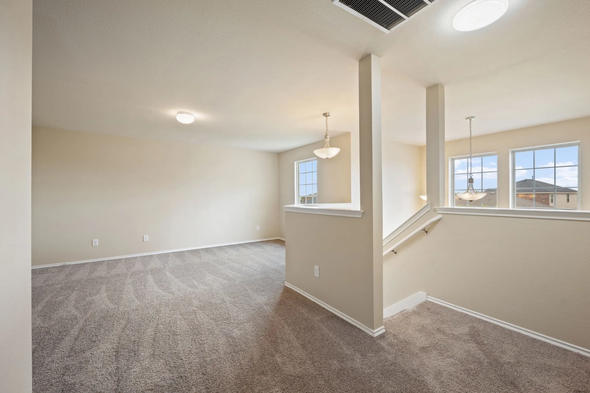 Single Family Residence For Sale in Collin County , 1306 Cedar Hollow Drive, Princeton, Texas 75407, 5 Bedroom, 3 Bathroom, 2 Garage spaces, 2,594 Sqft, built in 2016, mls#21294771, Real Estate Agent in Princeton, Homes For Sale in Collin county, Homes For Sale in Princeton, Realtor in Princeton Texas, Real Estate Brokerage Independent Realty Texas, Luminita Cordes Realtor