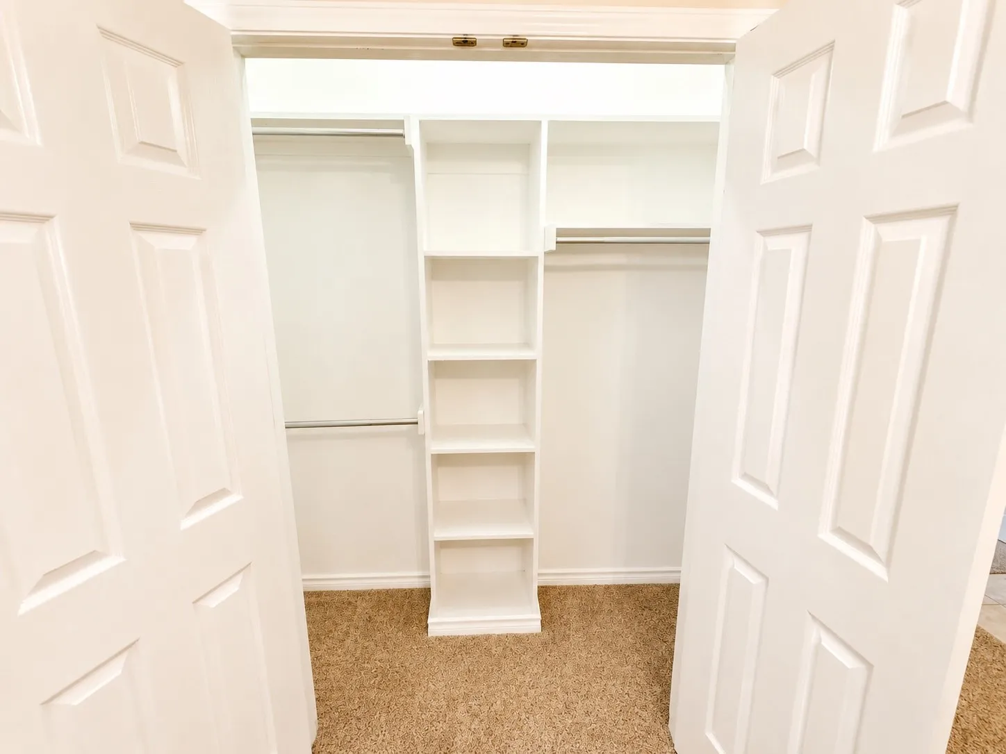 bedroom 3 closet