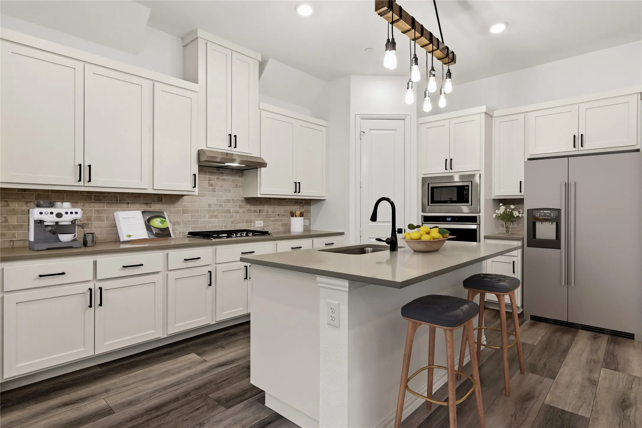 Townhouse For Rent in Dallas County , 3216 Midnight Drive, Sachse, Texas 75048, 3 Bedrooms, 3 Bathrooms, 2 Garage spaces, 1,950 Sqft, built in 2021, Price $2,550, mls#21294803, Real Estate Agent in Sachse, Homes For Rent in Dallas county, Homes For Rent in Sachse, Realtor in Sachse Texas, Real Estate Brokerage Independent Realty Texas, Luminita Cordes Realtor