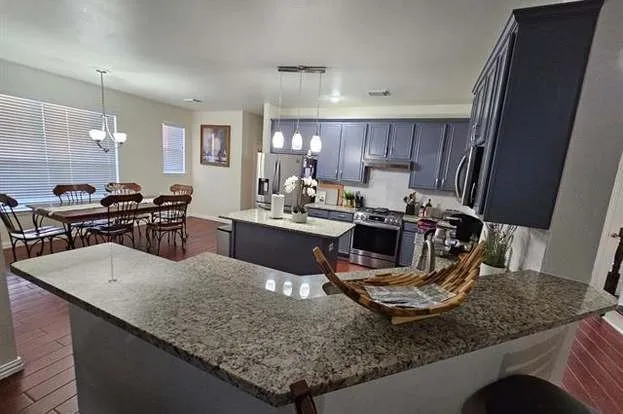 Single Family Residence For Rent in Denton County , 215 Lairds Drive, Coppell, Texas 75019, 4 Bedrooms, 3 Bathrooms, 2 Garage spaces, 2,664 Sqft, built in 2000, Price $3,500, mls#21294830, Real Estate Agent in Coppell, Homes For Rent in Denton county, Homes For Rent in Coppell, Realtor in Coppell Texas, Real Estate Brokerage Independent Realty Texas, Luminita Cordes Realtor
