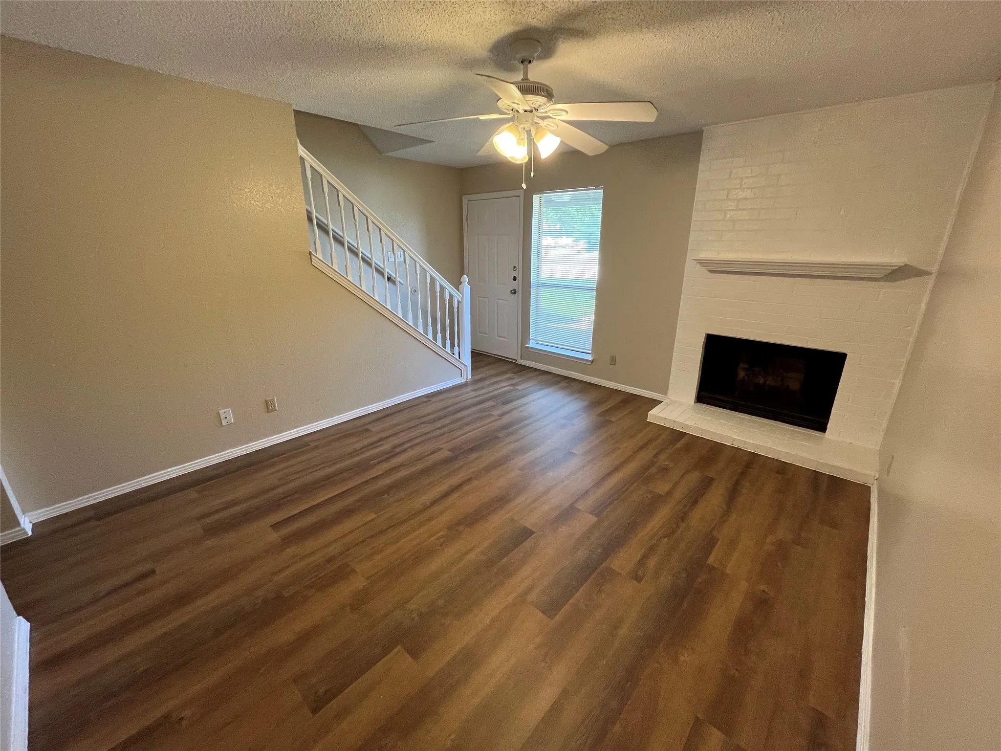 Quadruplex For Sale in Tarrant County , 5917 SHADYDELL Drive, Fort Worth, Texas 76135, 8 Bedroom, 8 Bathroom, Garage spaces, 0 Sqft, built in 1985, mls#21294840, Real Estate Agent in Fort Worth, Homes For Sale in Tarrant county, Homes For Sale in Fort Worth, Realtor in Fort Worth Texas, Real Estate Brokerage Independent Realty Texas, Luminita Cordes Realtor