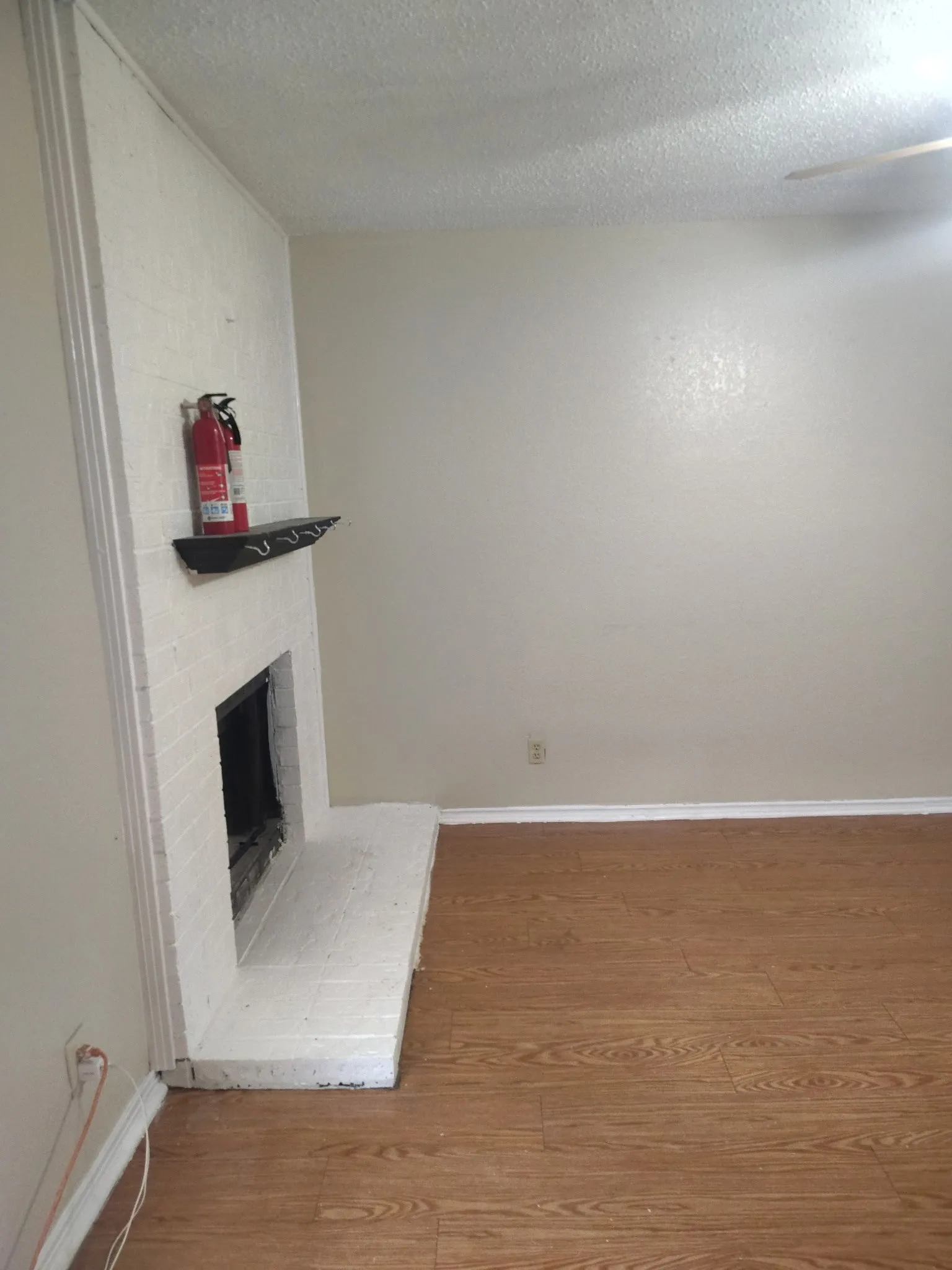 Quadruplex For Sale in Tarrant County , 5917 SHADYDELL Drive, Fort Worth, Texas 76135, 8 Bedroom, 8 Bathroom, Garage spaces, 0 Sqft, built in 1985, mls#21294840, Real Estate Agent in Fort Worth, Homes For Sale in Tarrant county, Homes For Sale in Fort Worth, Realtor in Fort Worth Texas, Real Estate Brokerage Independent Realty Texas, Luminita Cordes Realtor