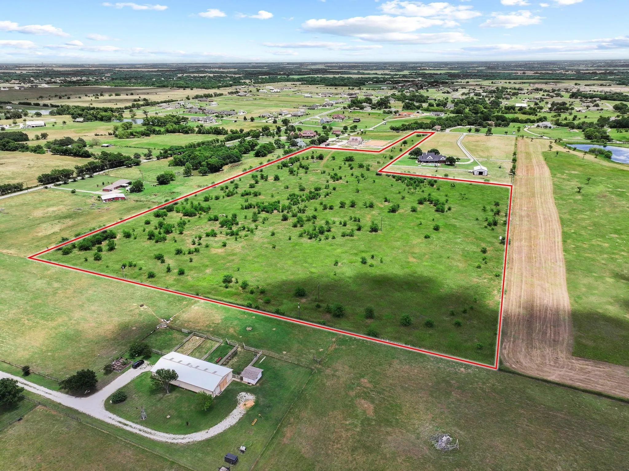 Unimproved Land For Sale in Grayson County , TBD 0001 JC MAPLES Road, Gunter, Texas 75058, 0, 0, Garage spaces, 0 Sqft, built in 1900, Price $1,755,000, mls#21290985, Real Estate Agent in Gunter, Homes For Sale in Grayson county, Homes For Sale in Gunter, Realtor in Gunter Texas, Real Estate Brokerage Independent Realty Texas, Luminita Cordes Realtor