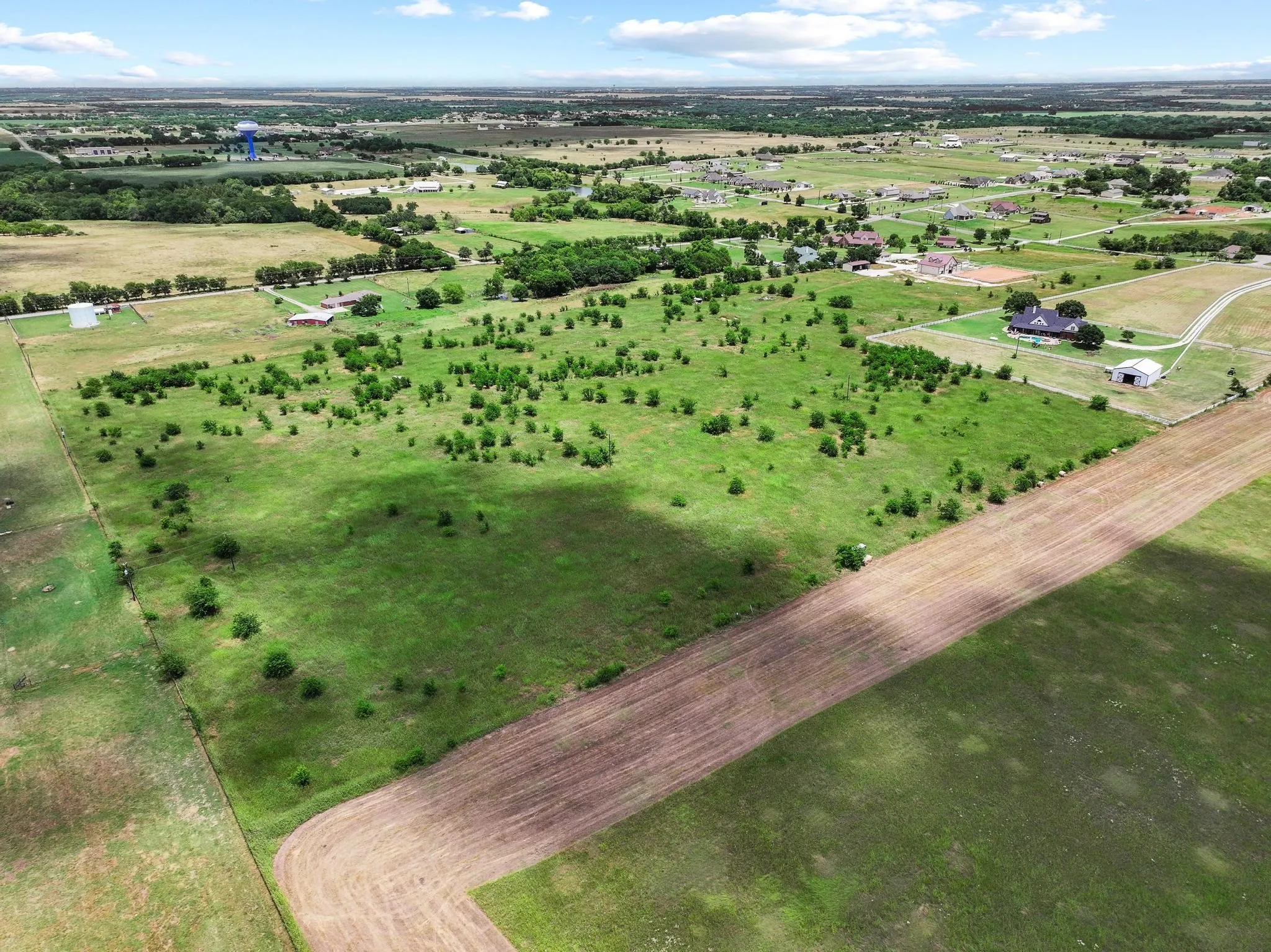 Unimproved Land For Sale in Grayson County , TBD 0001 JC MAPLES Road, Gunter, Texas 75058, 0, 0, Garage spaces, 0 Sqft, built in 1900, Price $1,755,000, mls#21290985, Real Estate Agent in Gunter, Homes For Sale in Grayson county, Homes For Sale in Gunter, Realtor in Gunter Texas, Real Estate Brokerage Independent Realty Texas, Luminita Cordes Realtor