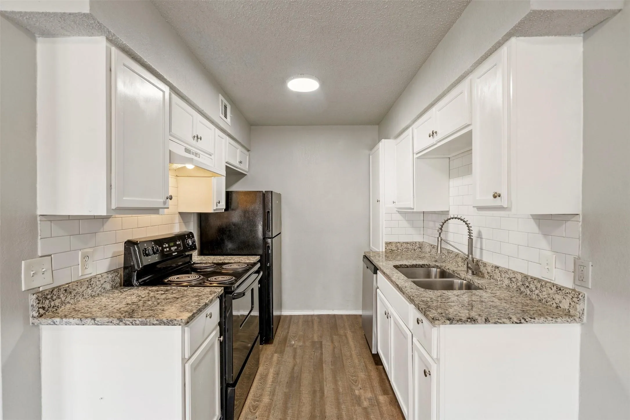 Quadruplex For Rent in Tarrant County , 143 Allencrest Drive A, White Settlement, Texas 76108, 3 Bedroom, 2 Bathroom, Garage spaces, 4,256 Sqft, built in 1985, mls#21294845, Real Estate Agent in White Settlement, Homes For Rent in Tarrant county, Homes For Rent in White Settlement, Realtor in White Settlement Texas, Real Estate Brokerage Independent Realty Texas, Luminita Cordes Realtor