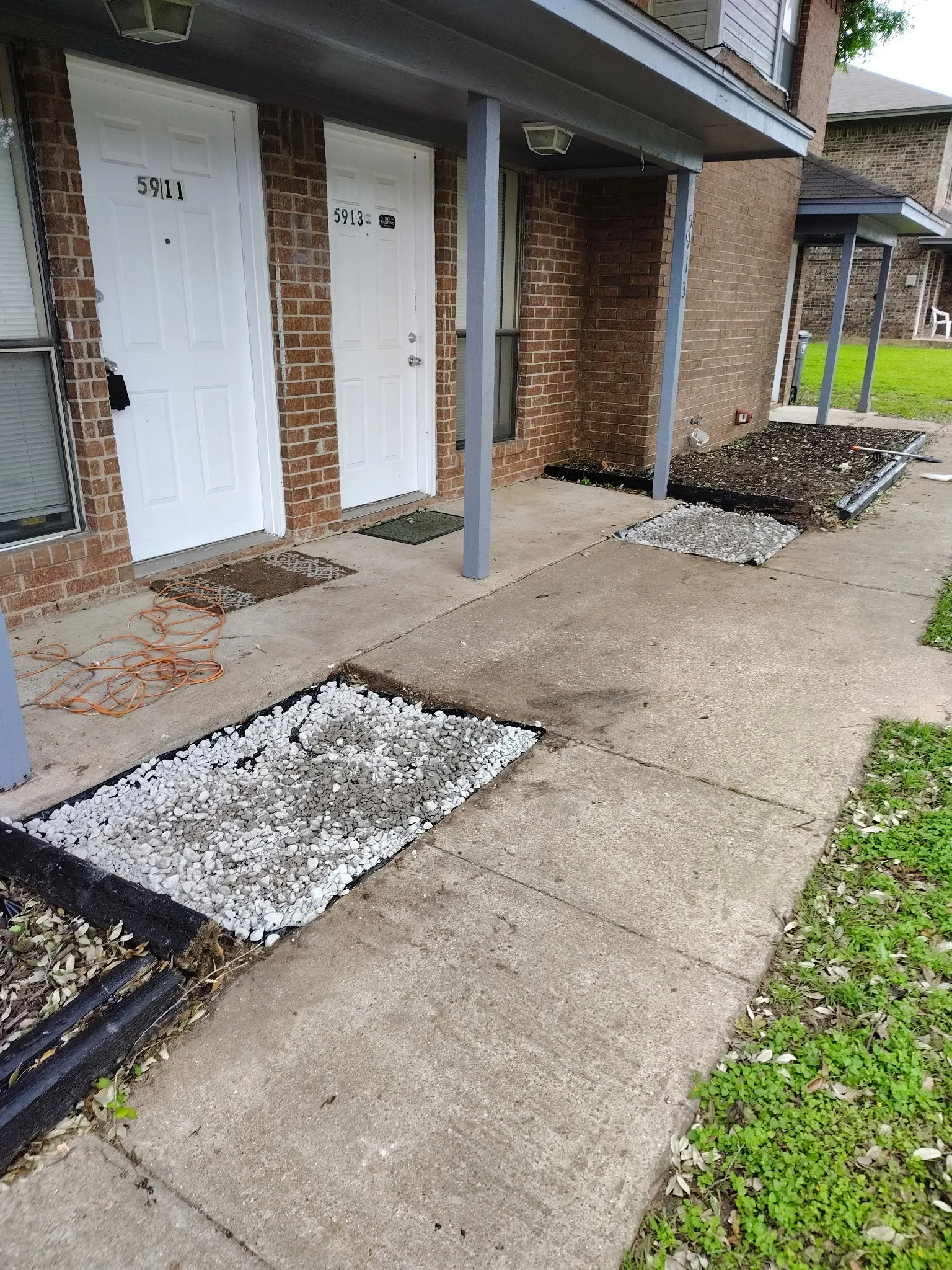 Quadruplex For Sale in Tarrant County , 5909 SHADYDELL Drive, Fort Worth, Texas 76135, 8 Bedroom, 8 Bathroom, Garage spaces, 0 Sqft, built in 1985, mls#21294849, Real Estate Agent in Fort Worth, Homes For Sale in Tarrant county, Homes For Sale in Fort Worth, Realtor in Fort Worth Texas, Real Estate Brokerage Independent Realty Texas, Luminita Cordes Realtor